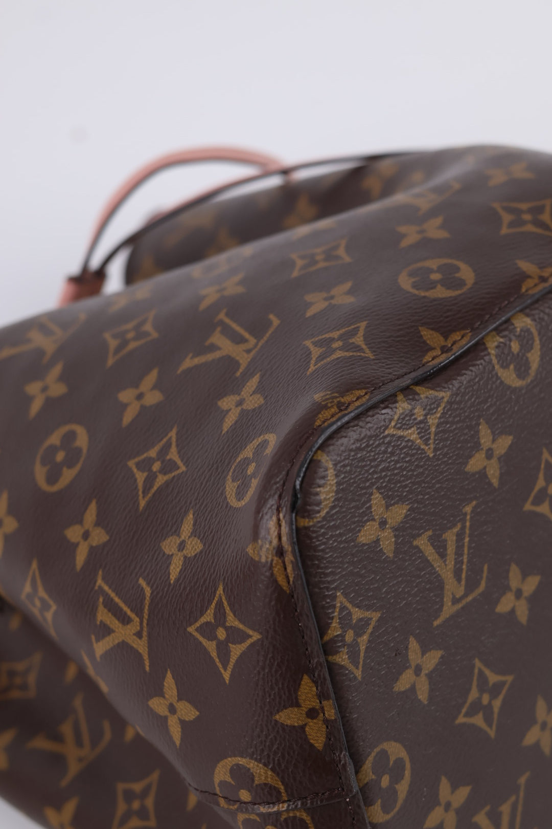 Louis Vuitton Neo Noé MM