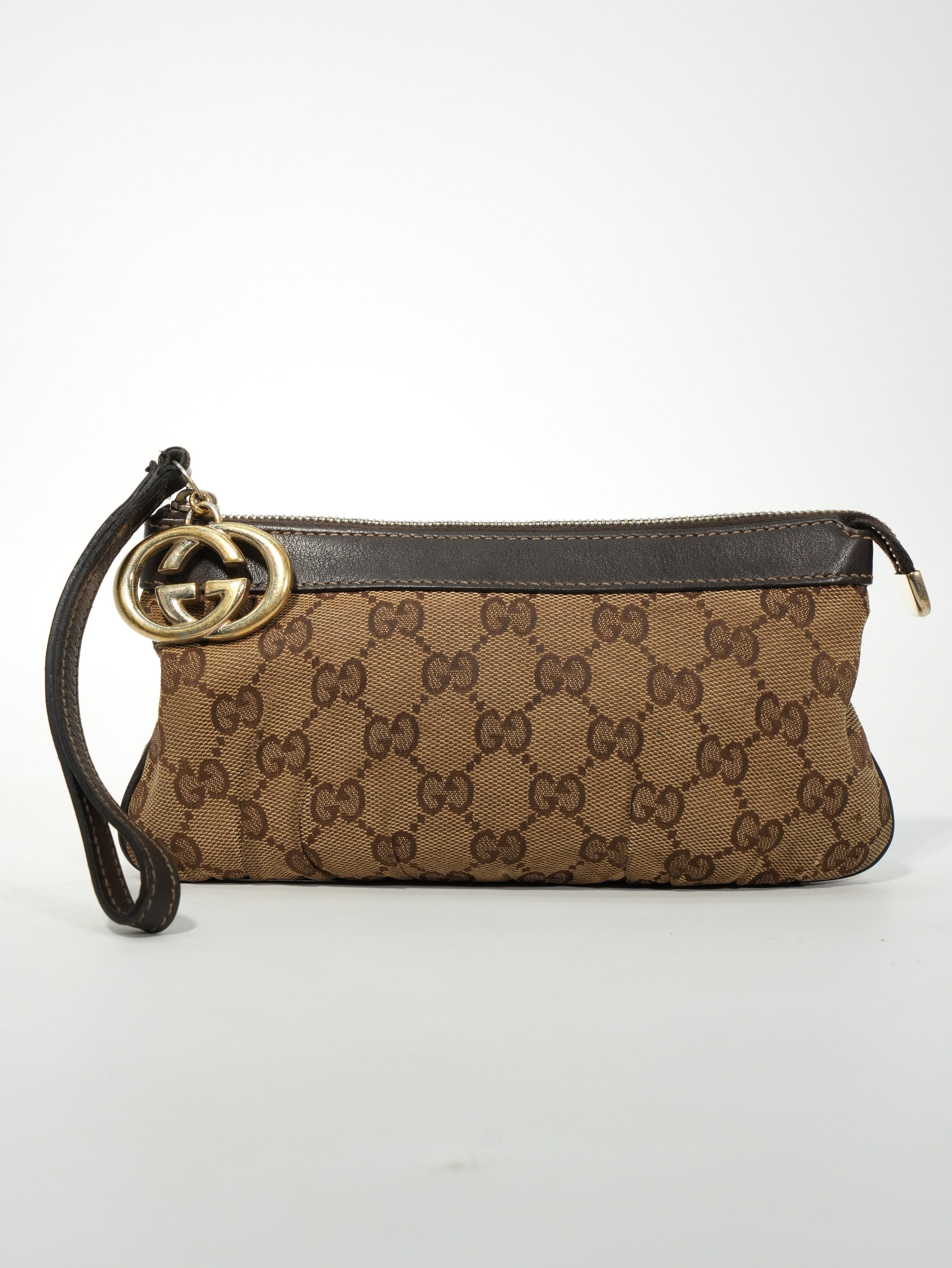 Gucci Mini Pochette GG Wave