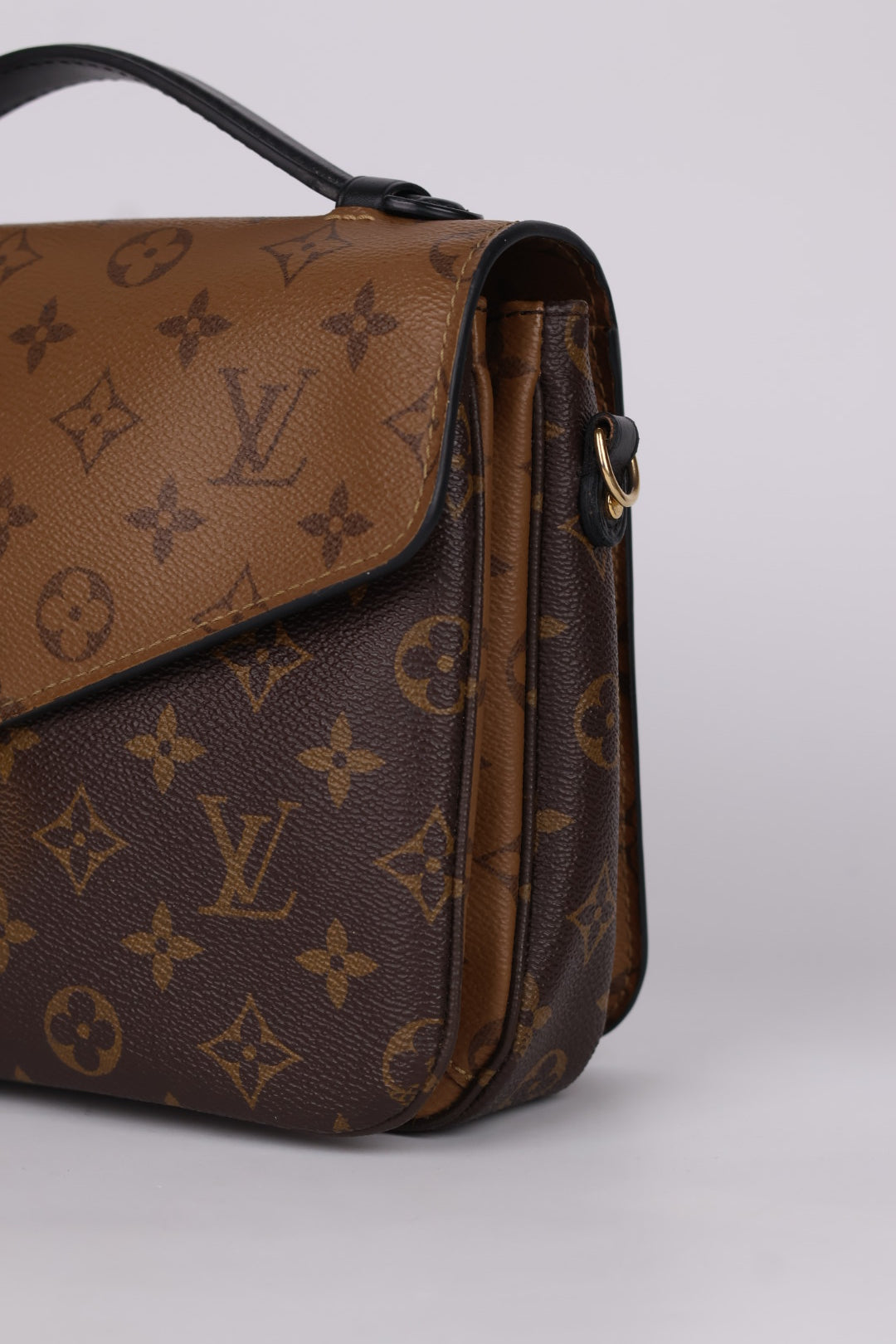 Louis Vuitton Métis Reverse