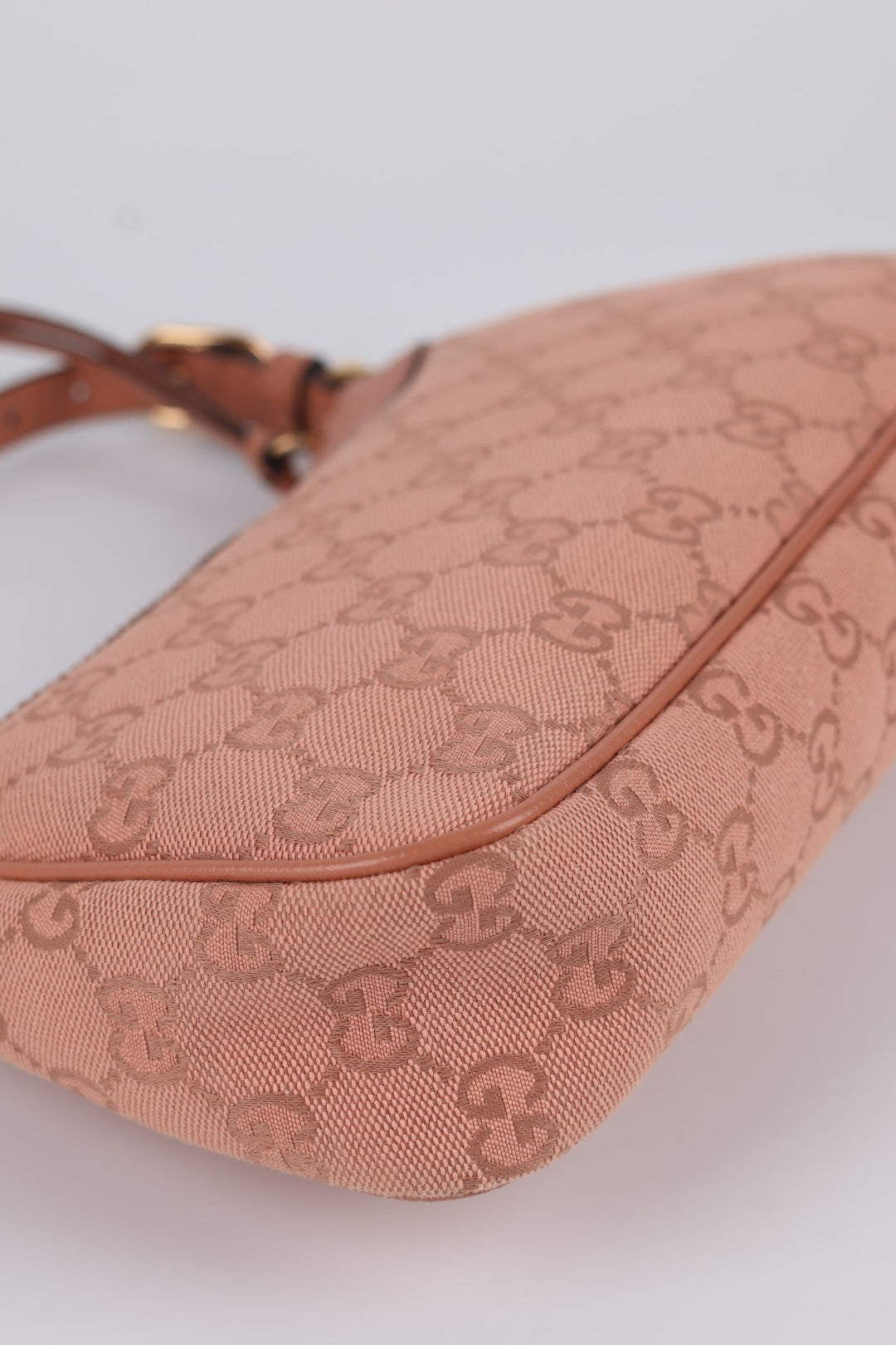 Gucci Ophidia GG Wave