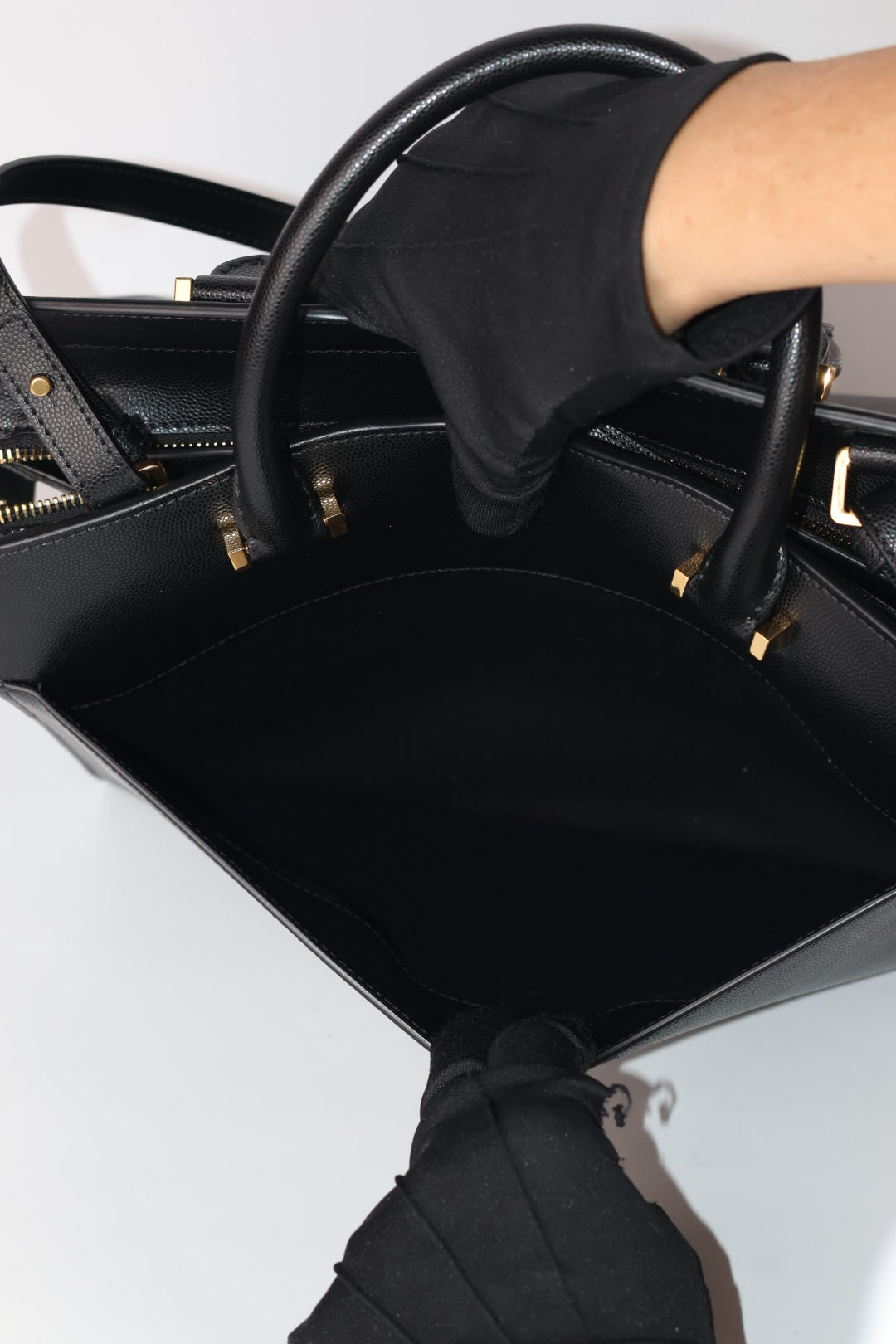 Saint Laurent Tote Uptown Media