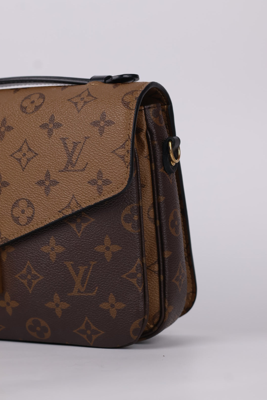 Louis Vuitton Métis Reverse