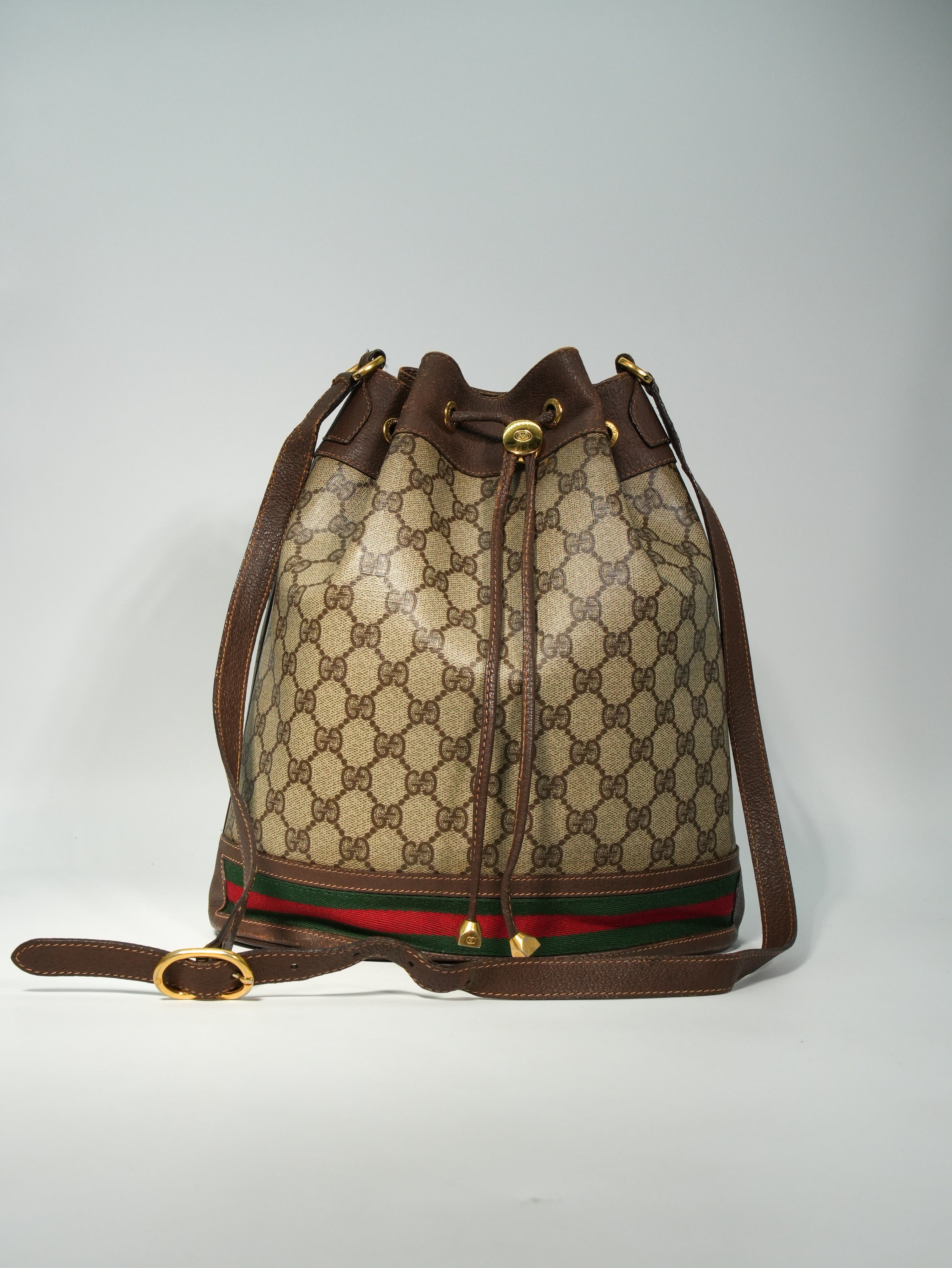 Gucci Bucket GG Supreme Vintage