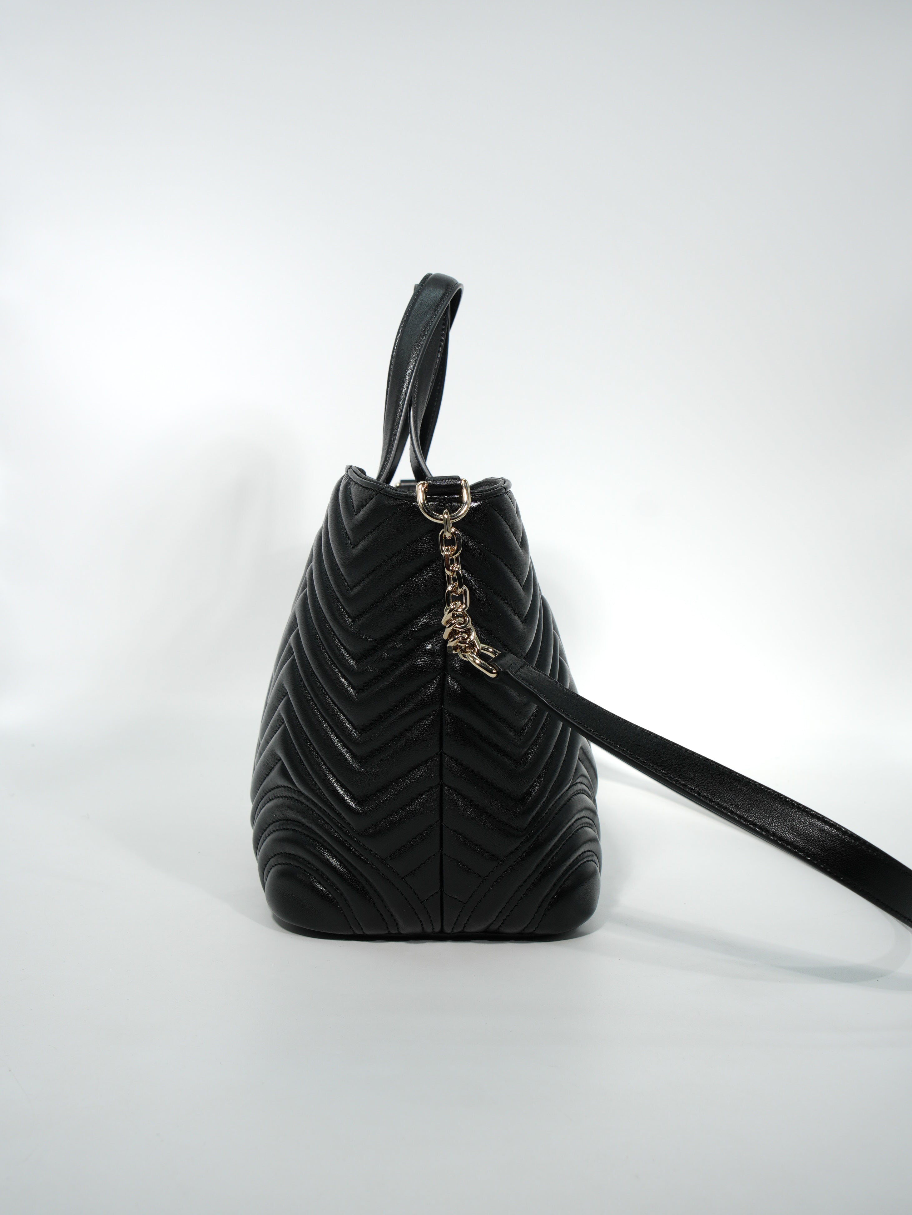 Gucci Shopping Betty Media