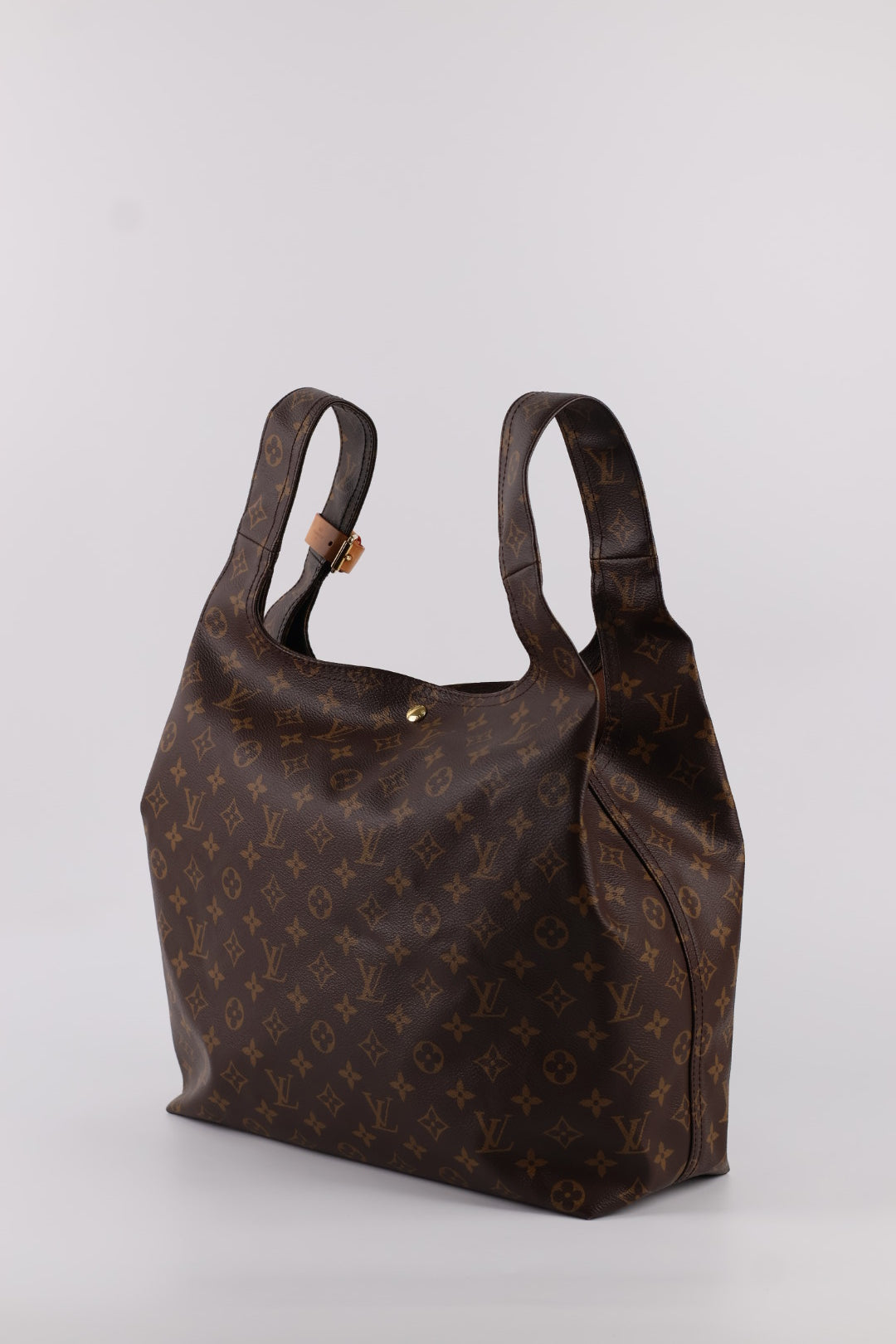 Louis Vuitton Atlantis GM Monogram