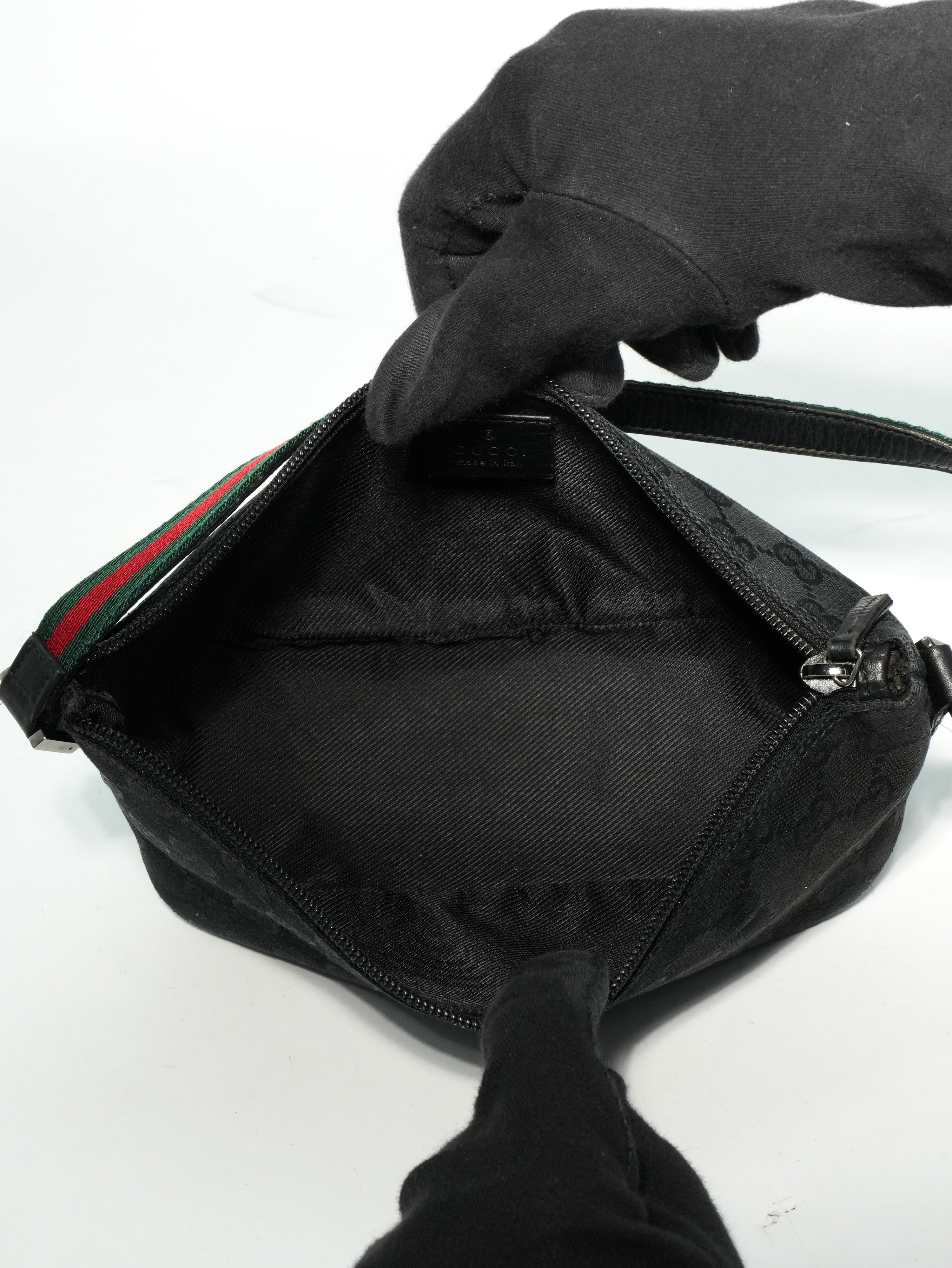 Gucci Boat Bag GG Wave