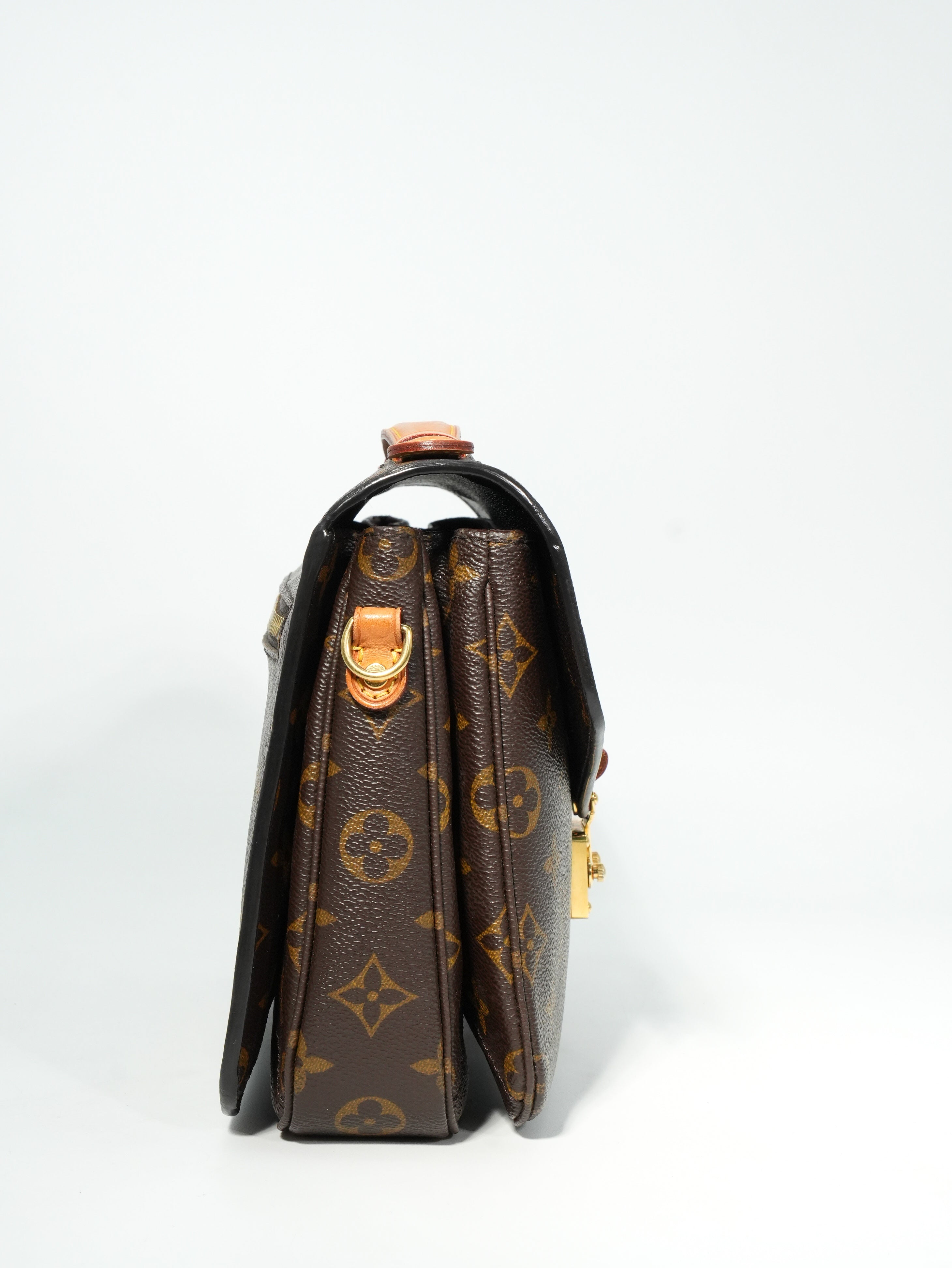 Louis Vuitton Métis Monogram