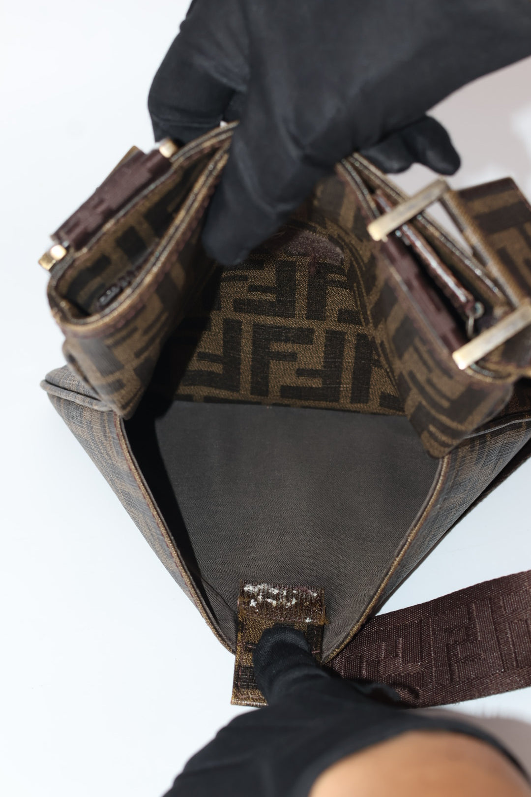 Fendi Messenger FF Logo