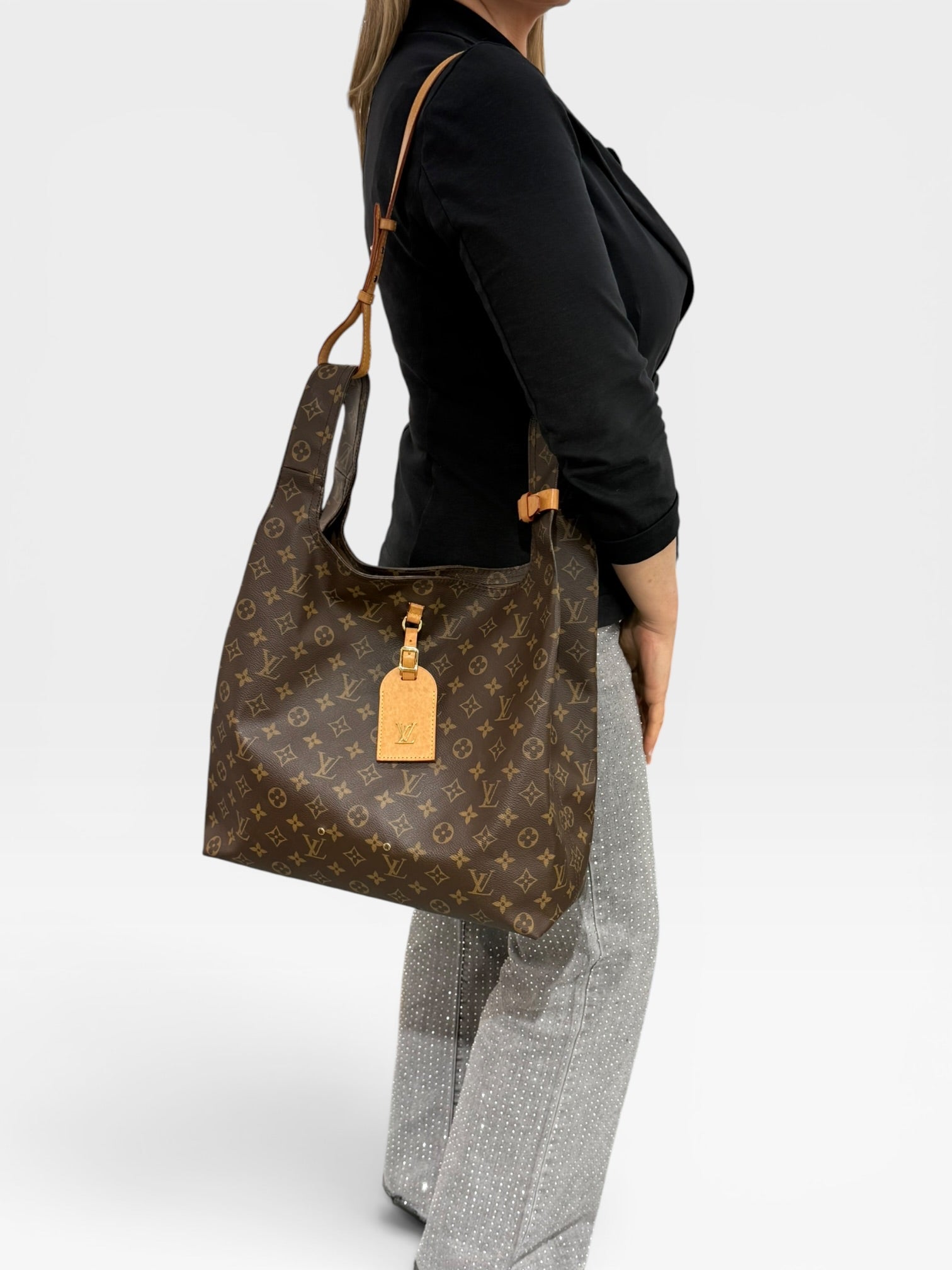 Louis Vuitton Atlantis GM Monogram