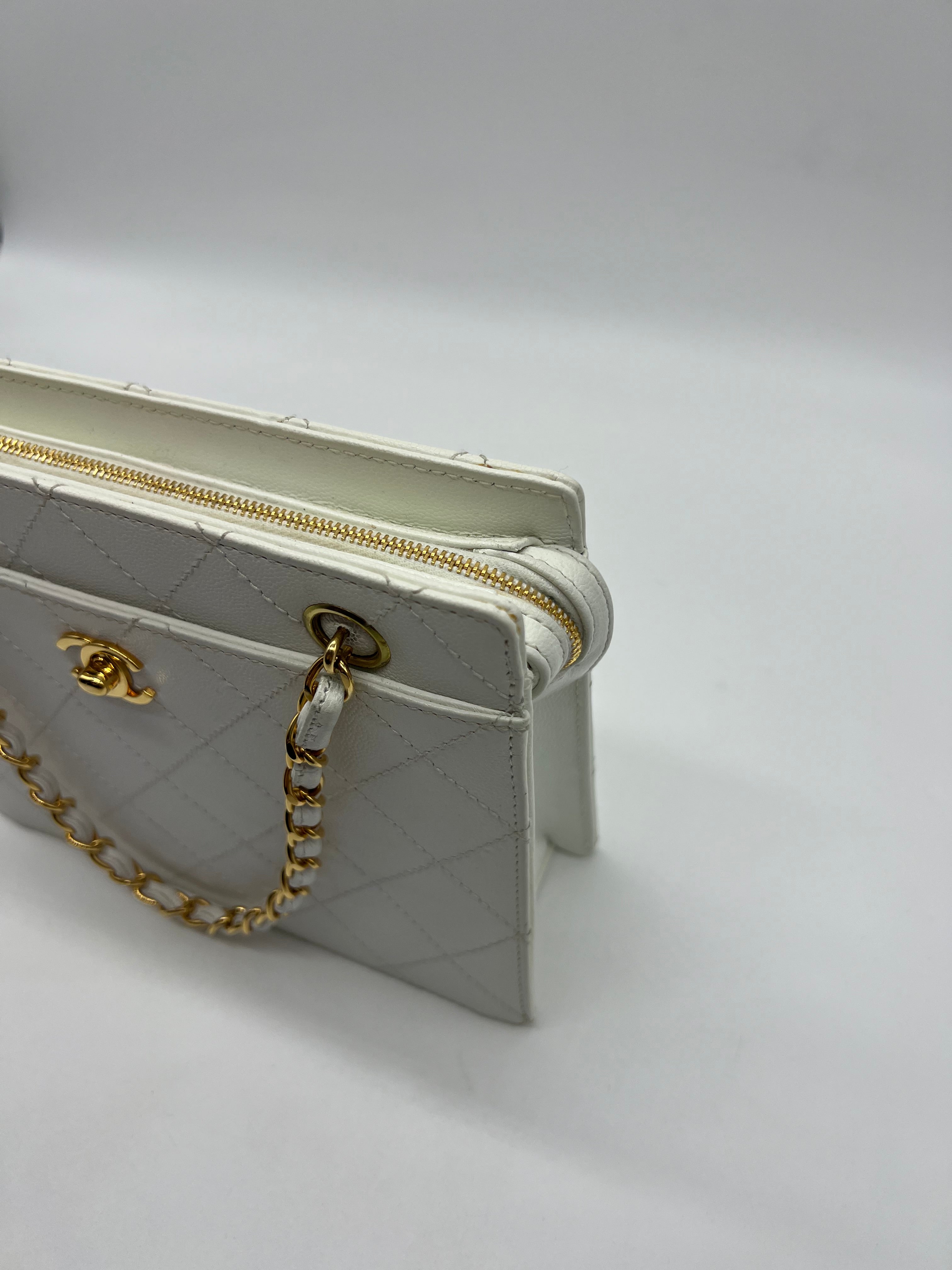 Chanel Tote Bag Vintage Caviar