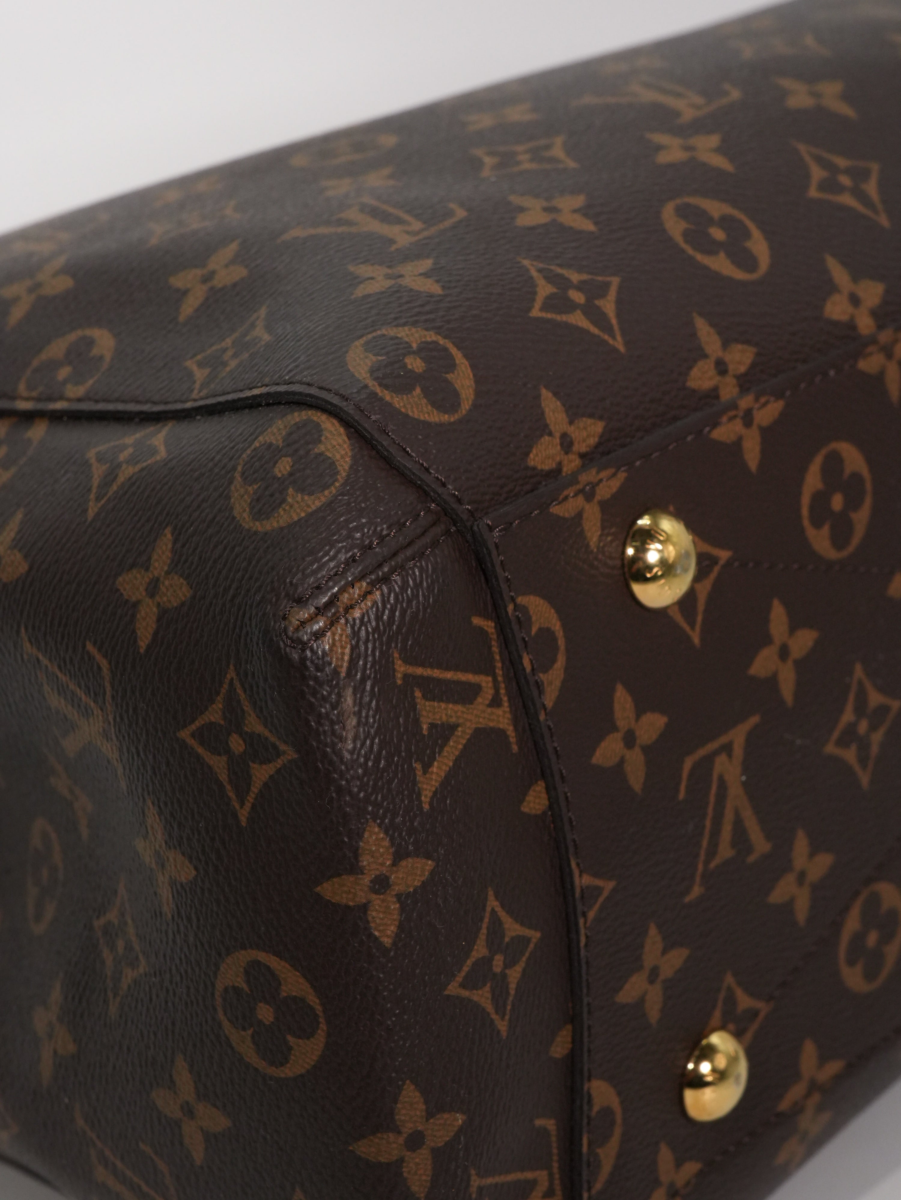 Louis Vuitton Montaigne GM Monogram