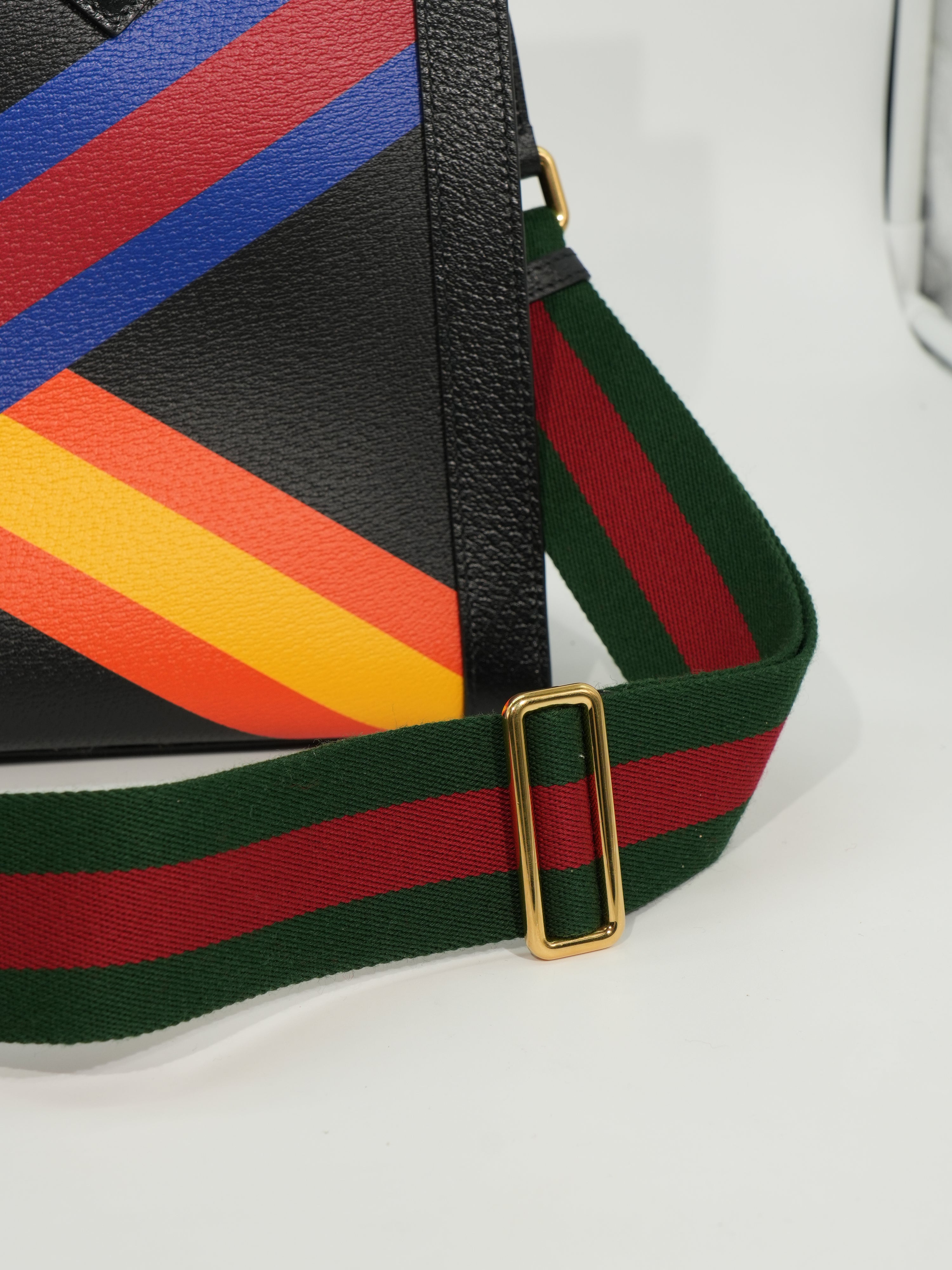 Gucci Diana Grande Dans Le Vert