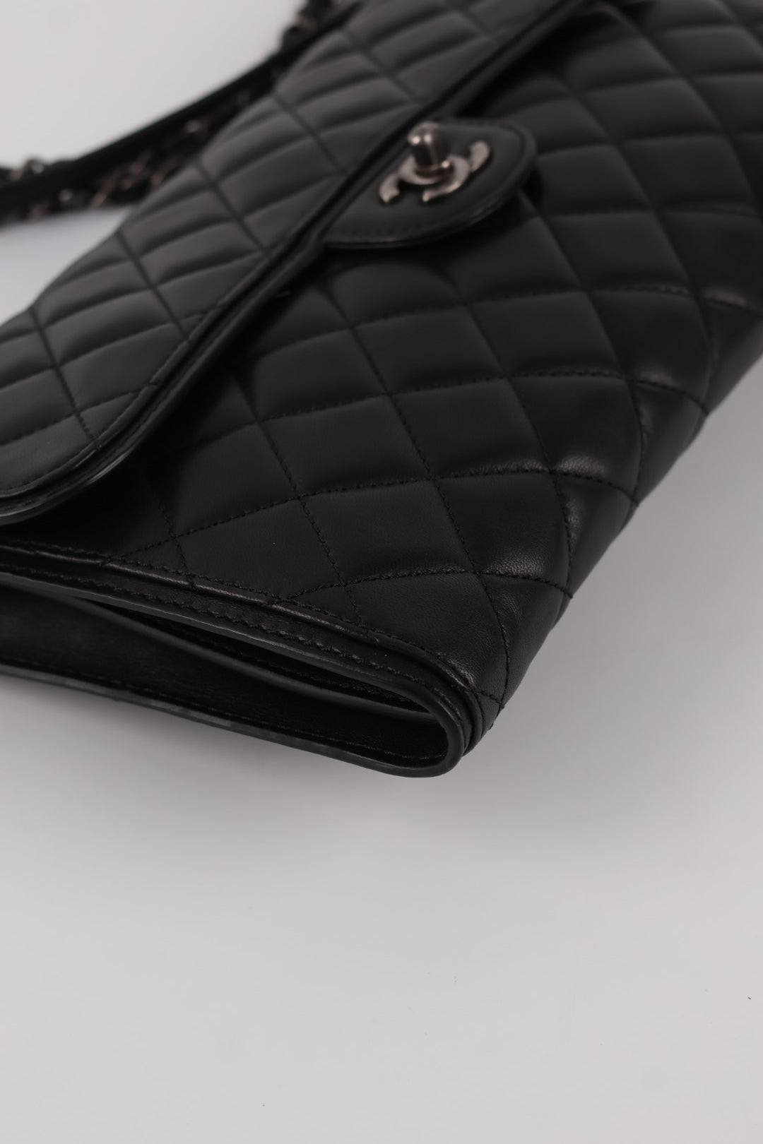 Chanel Classic East West Matelassé