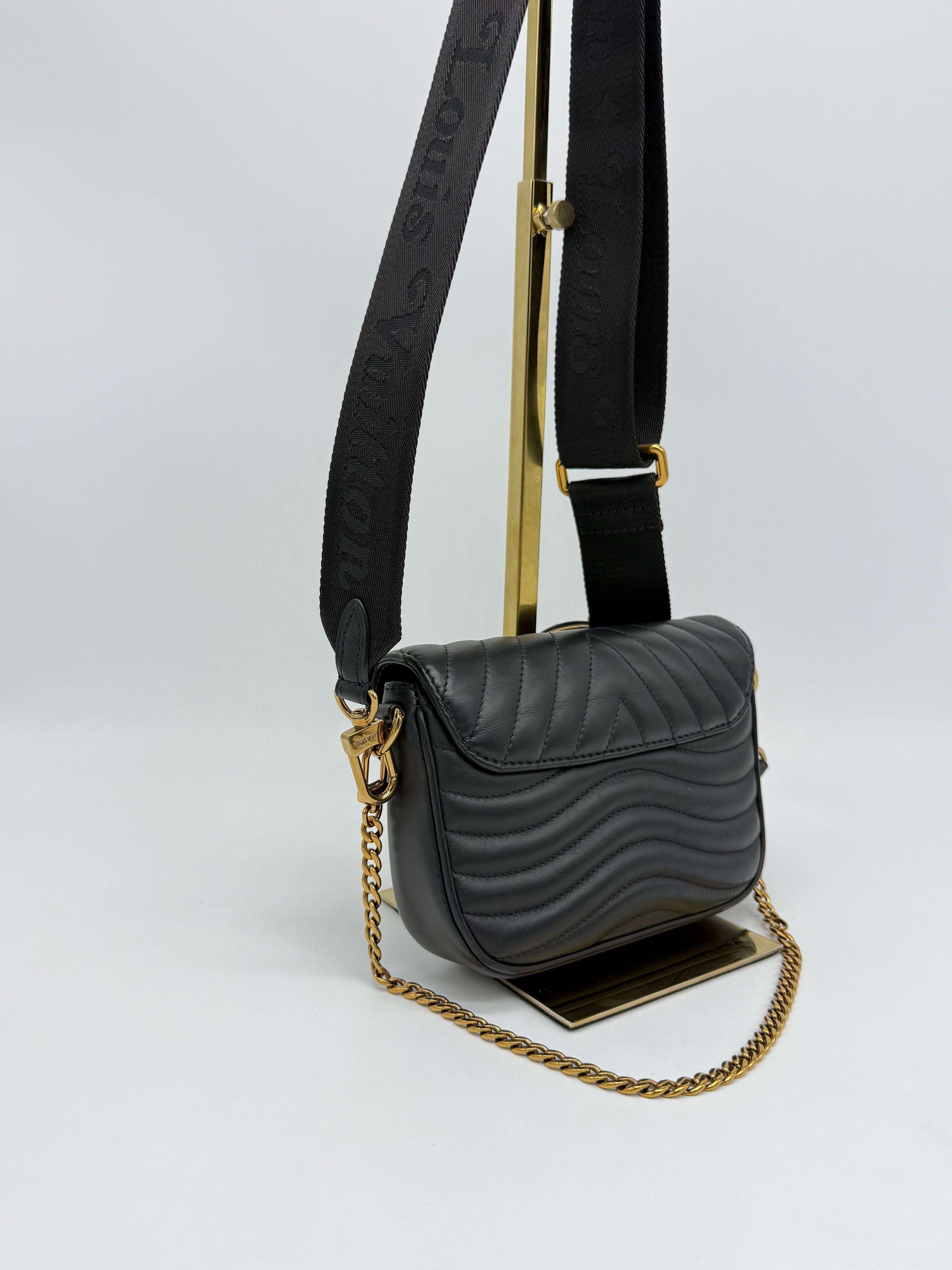 Louis Vuitton Multipochette New Wave