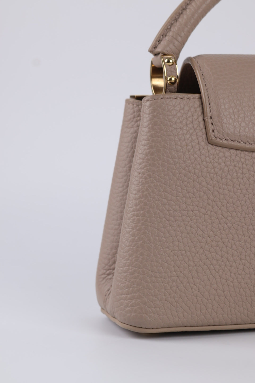 Louis Vuitton Capucines Mini