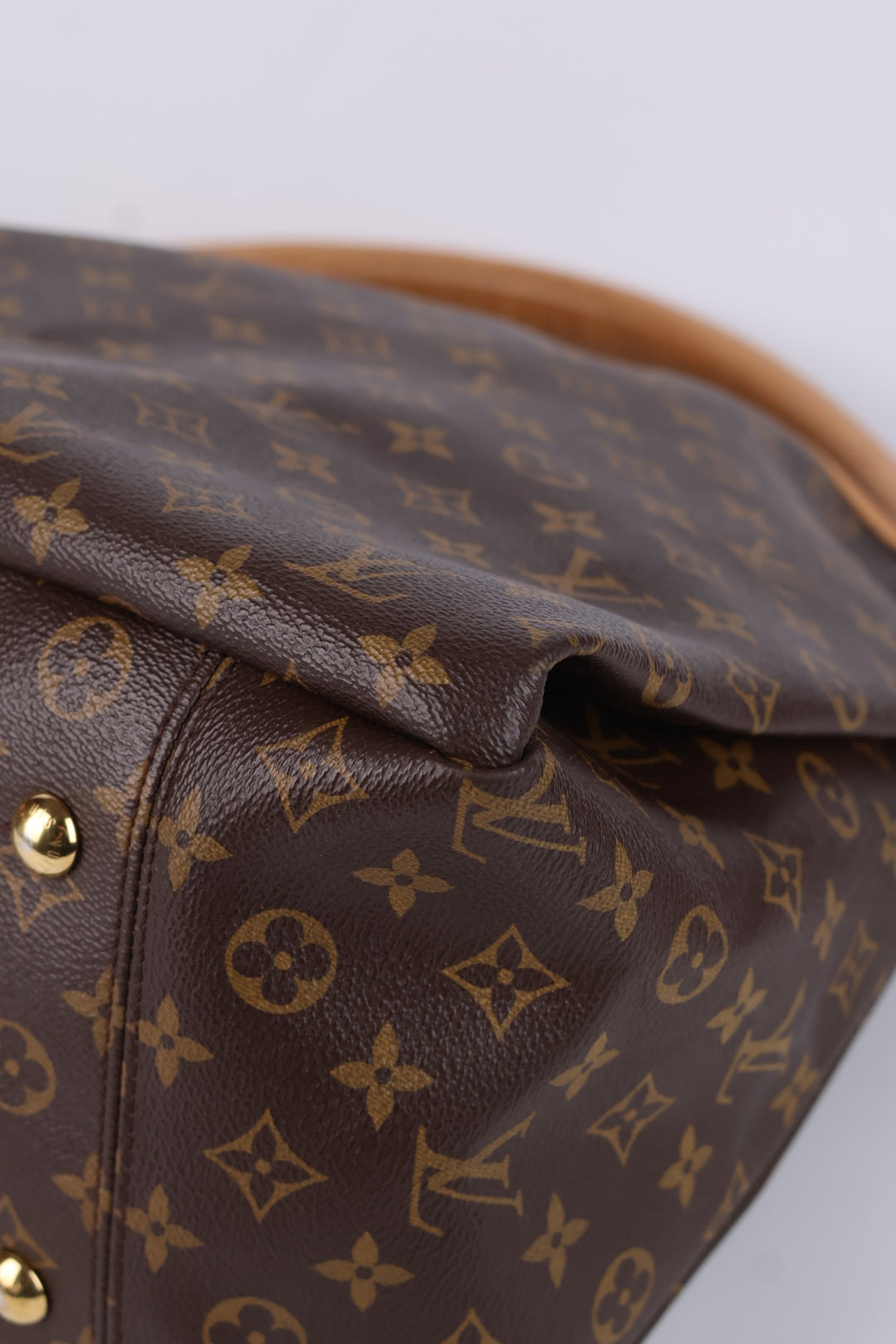 Louis Vuitton Artsy MM Monogram