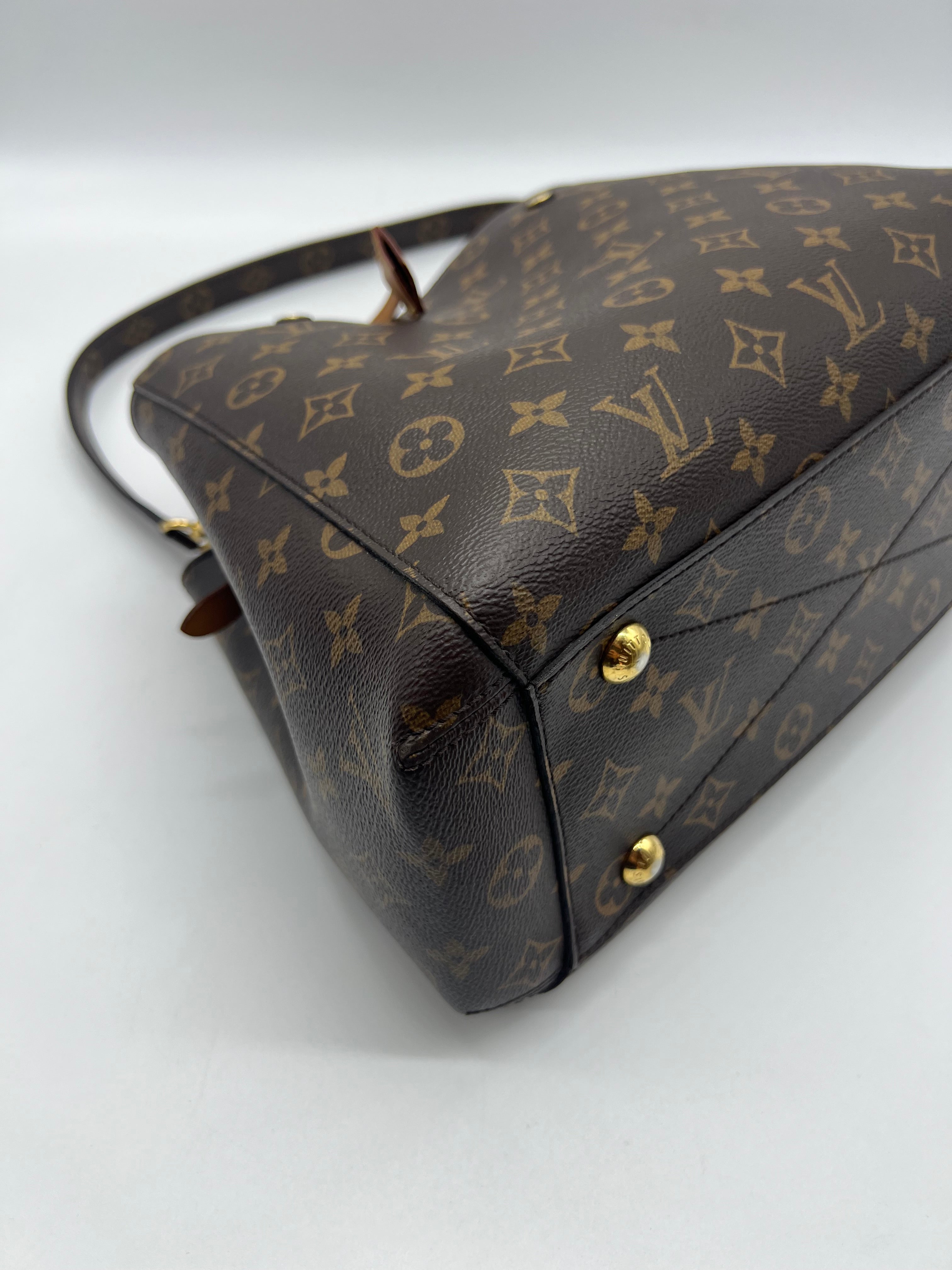 Louis Vuitton Montaigne MM Monogram