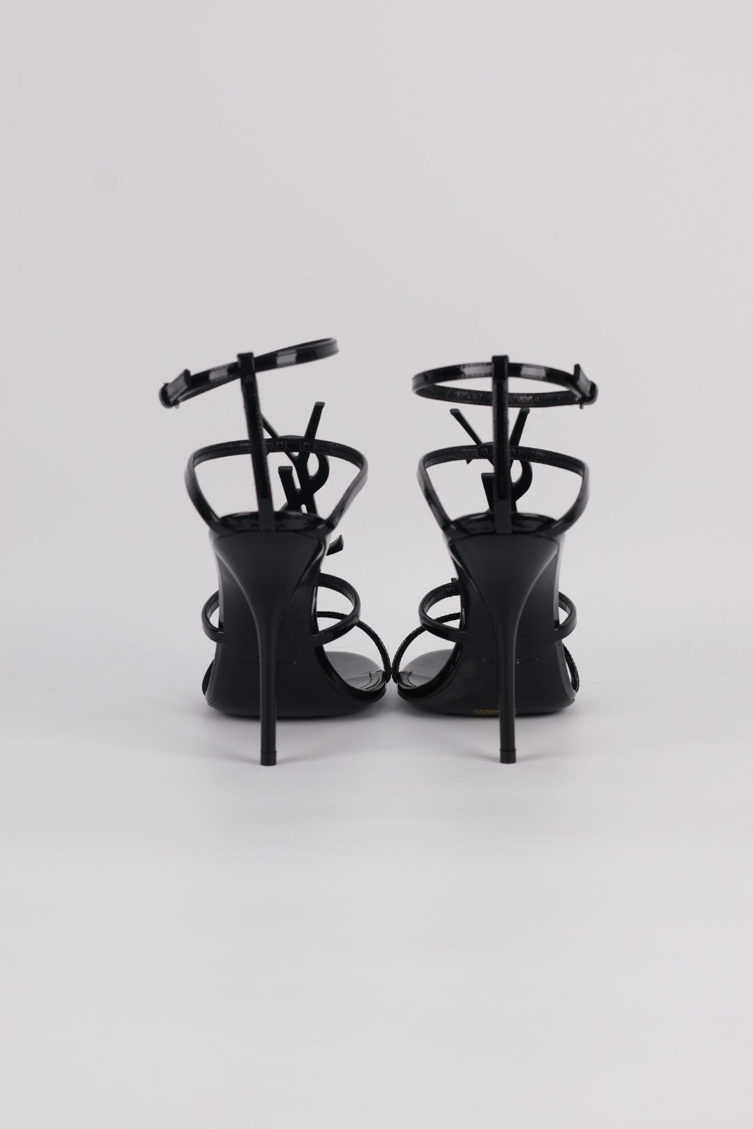 Saint Laurent Sandali Cassandra Vernis