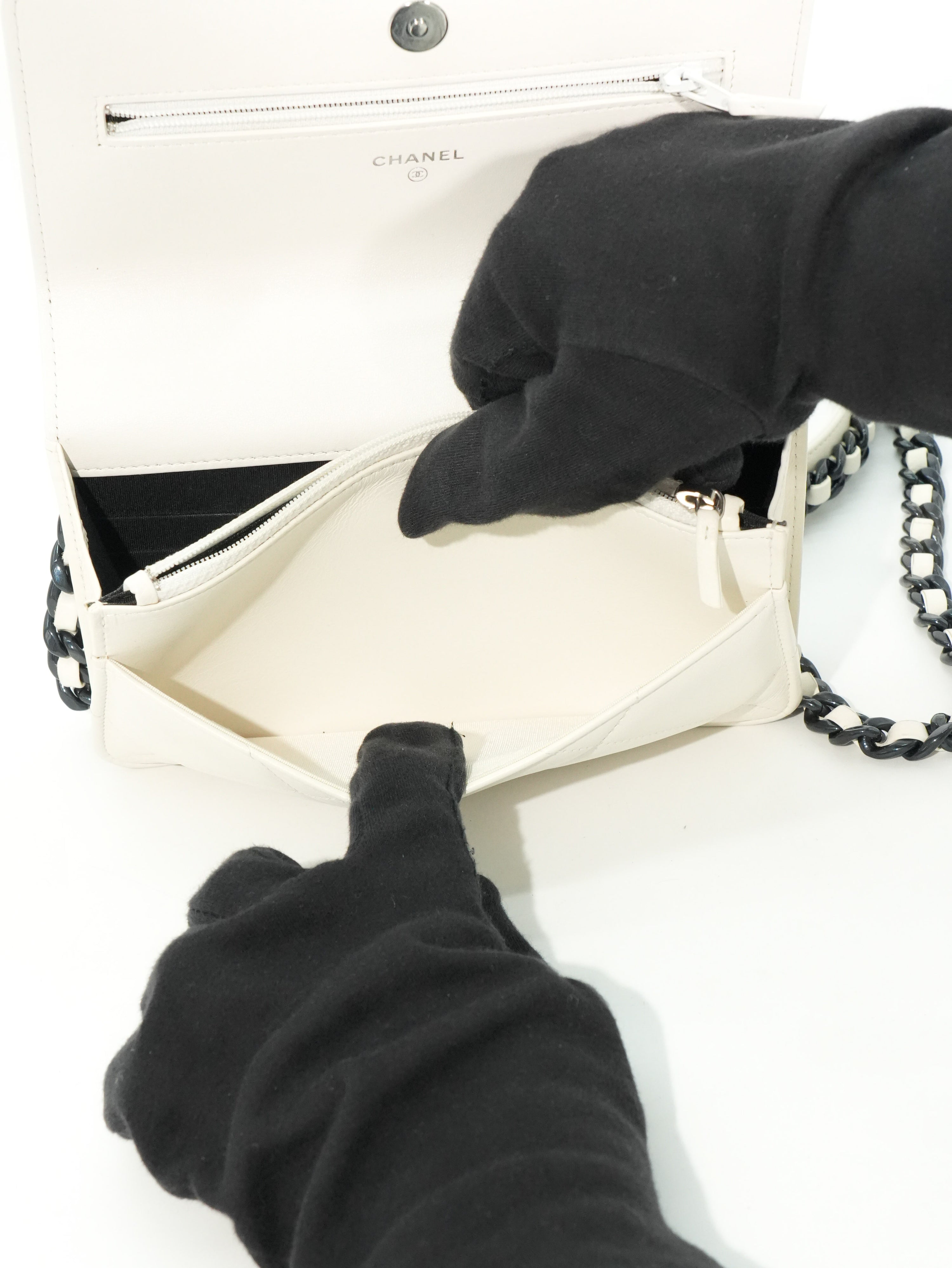 Chanel 19 Woc in Pelle