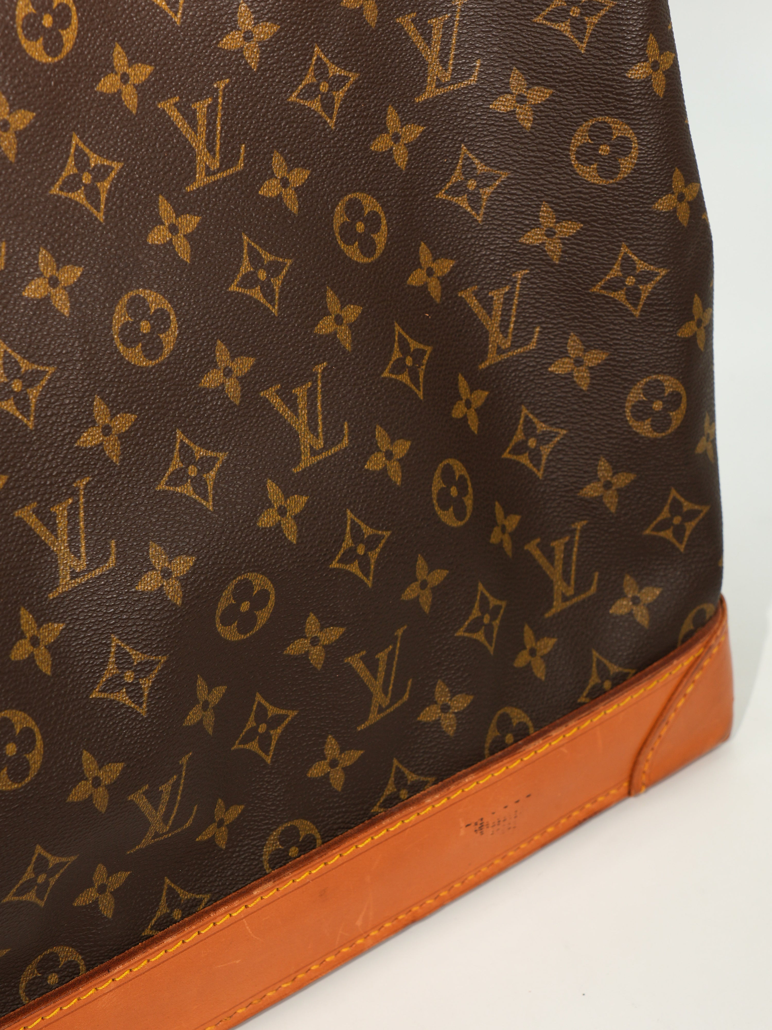 Louis Vuitton Streamer Monogram Vintage