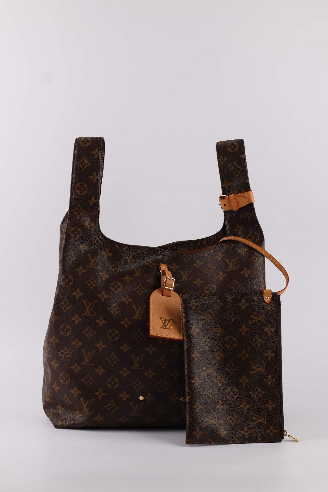 Louis Vuitton Atlantis GM Monogram