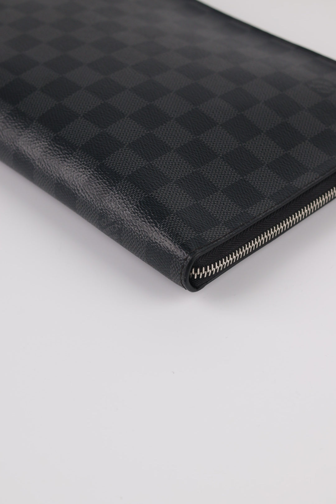 Louis Vuitton Pochette Jour