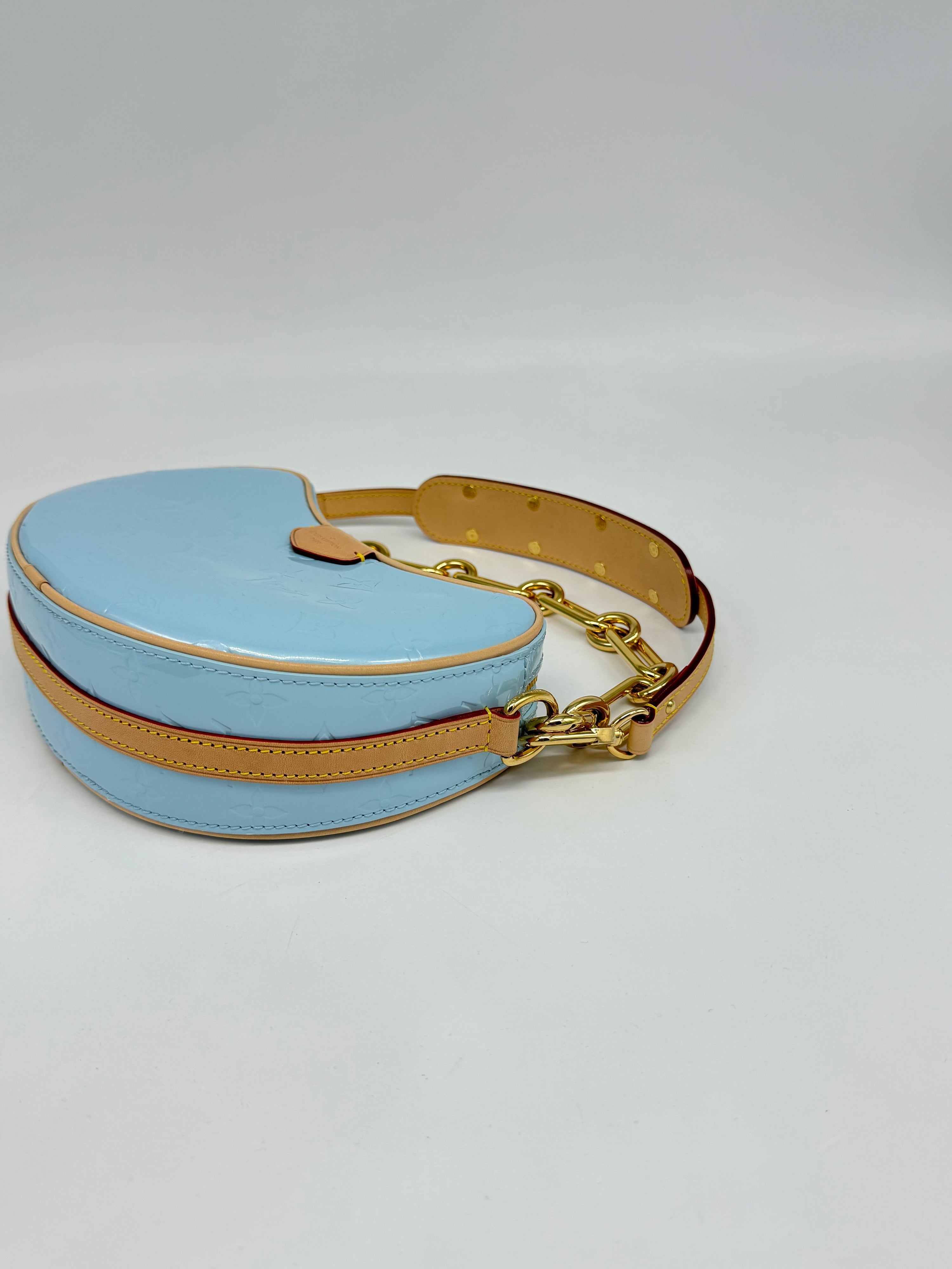 Louis Vuitton Croissant Pm Vernis