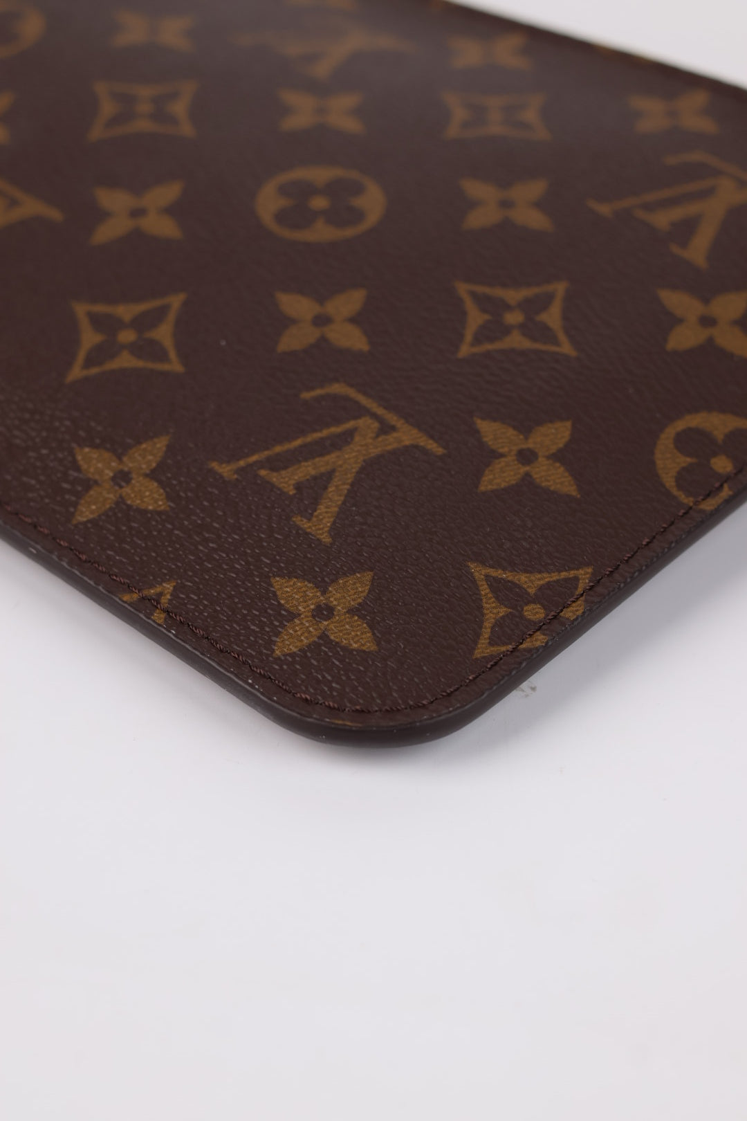 Louis Vuitton Clutch Monogram
