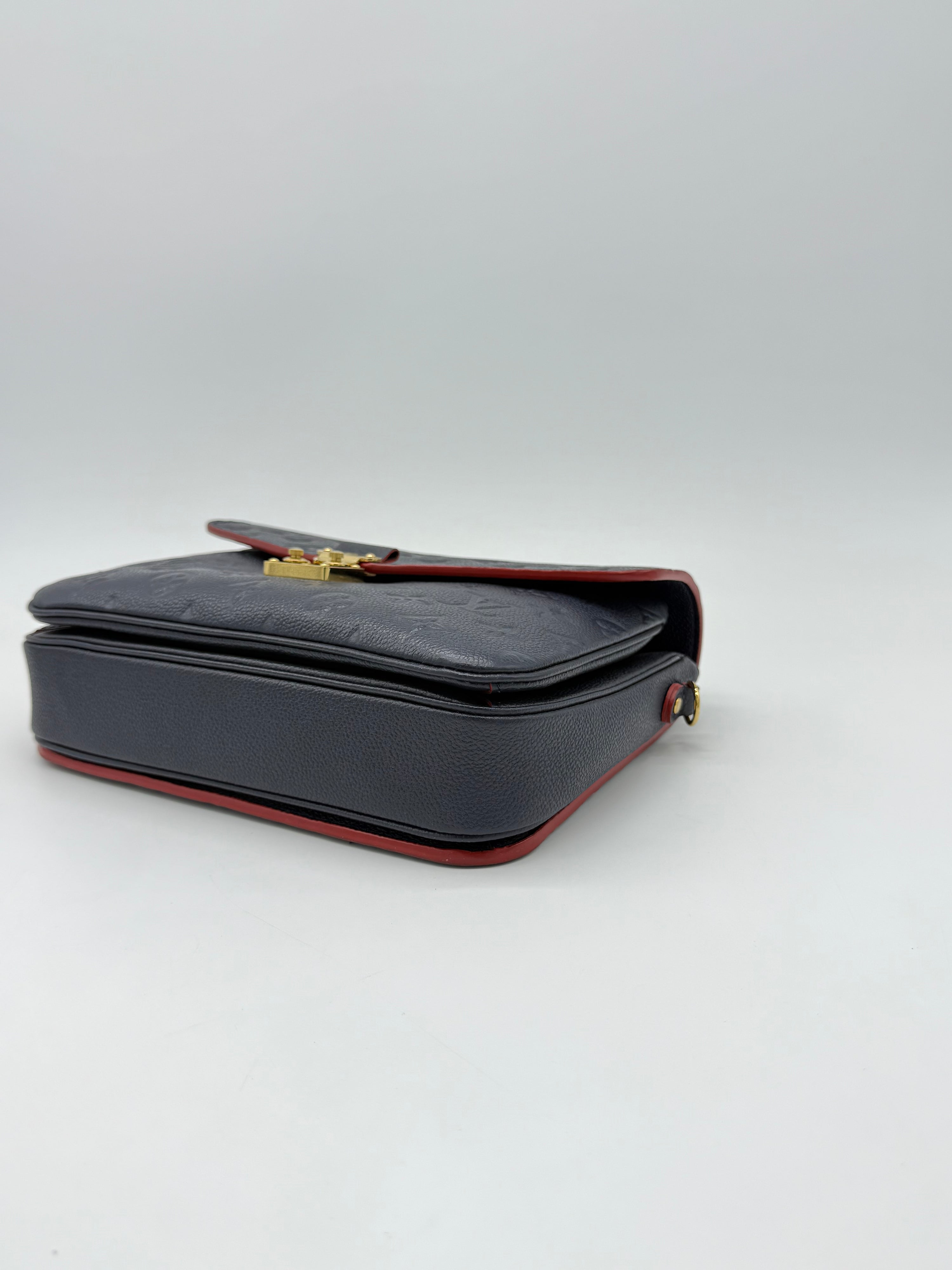 Louis Vuitton Métis Empreinte
