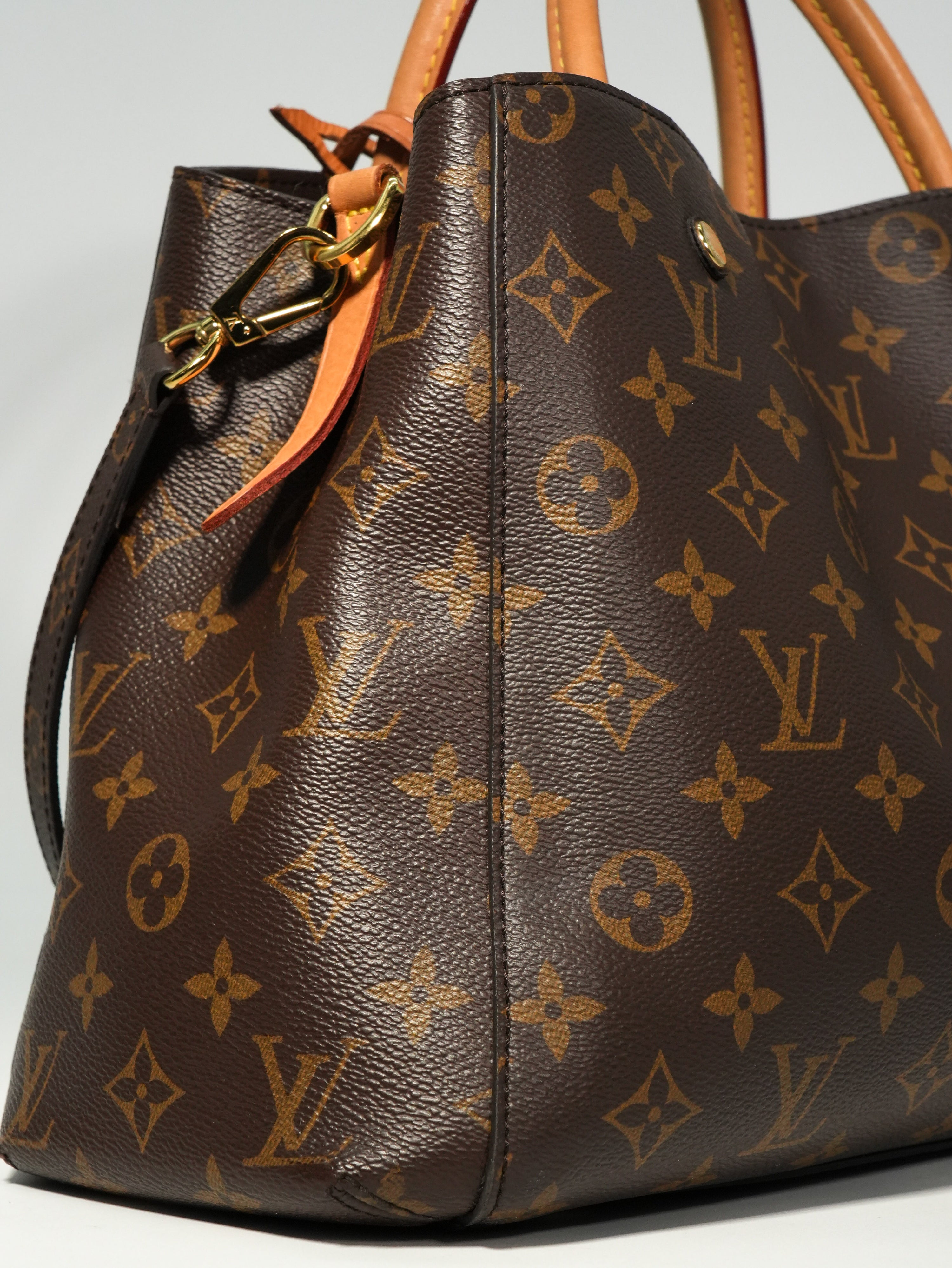 Louis Vuitton Montaigne MM