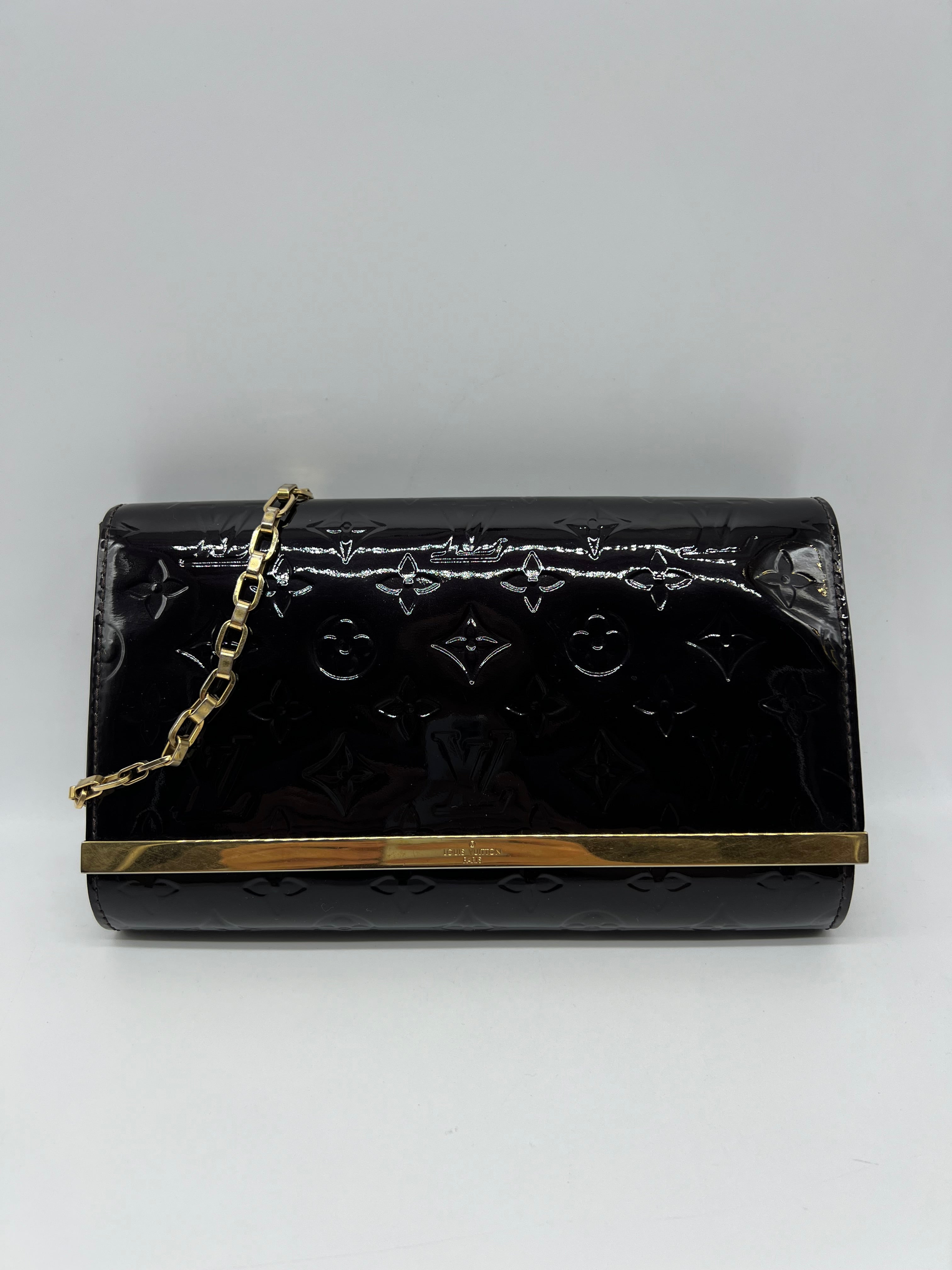 Louis Vuitton Pochette Ana Chain Vernis