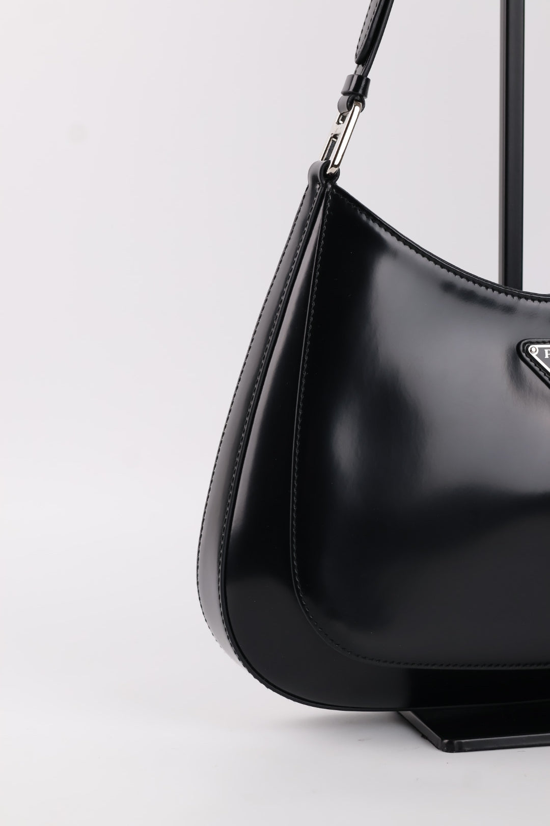 Prada Cleo Media Spazzolata