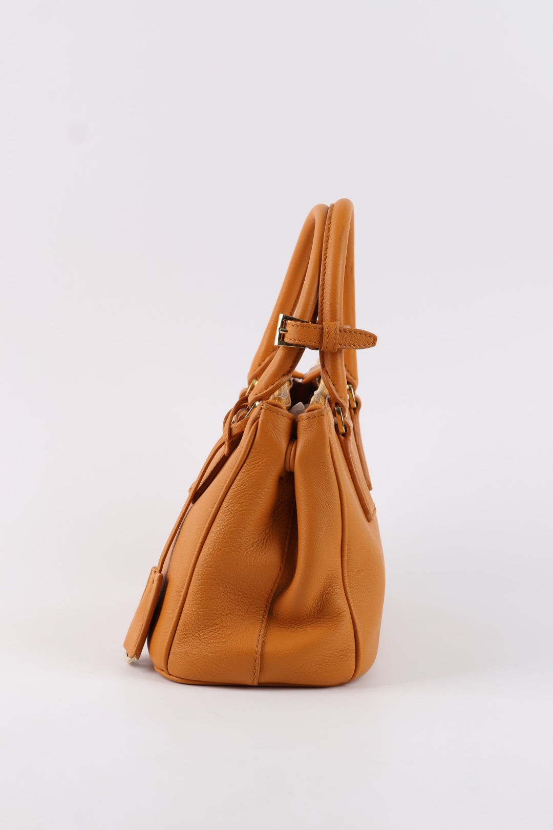 Prada Galleria Small in Pelle
