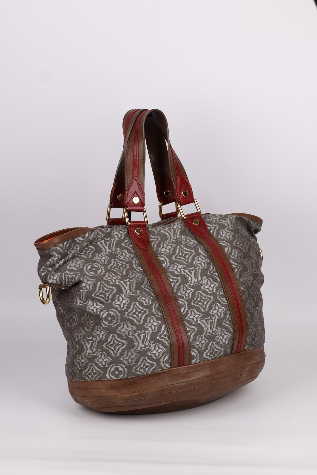 Louis Vuitton Aviator Tote