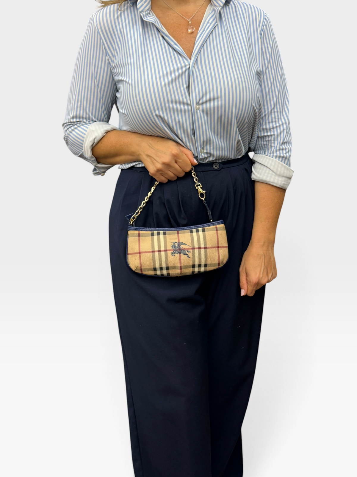 Burberry Chain Pochette Check