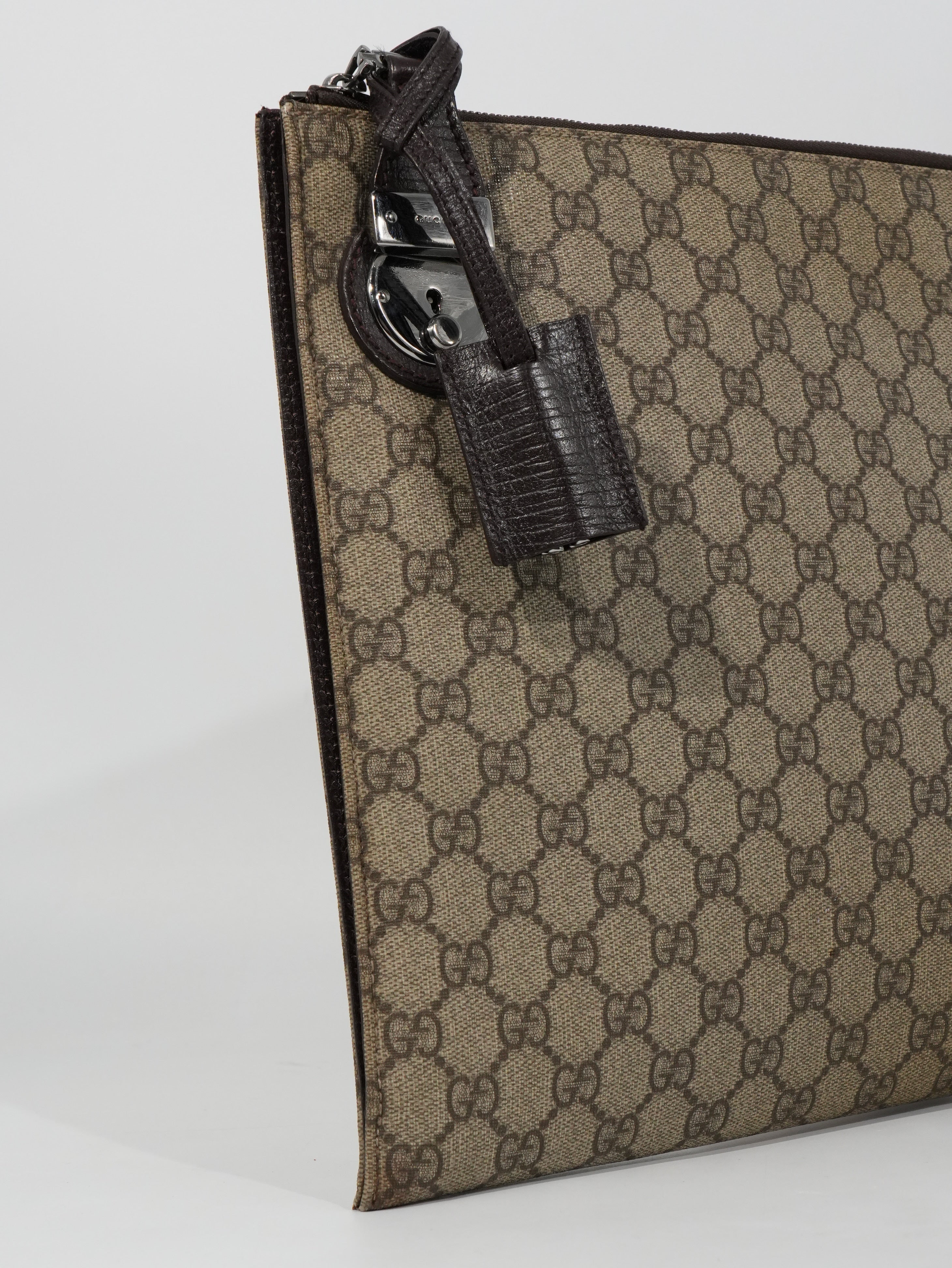 Gucci Porta Tablet GG Supreme