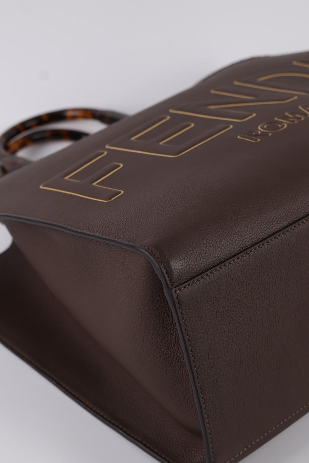 Fendi Sunshine Media in Pelle
