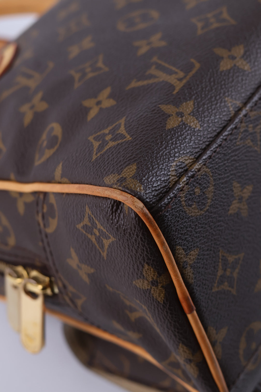 Louis Vuitton Manhattan Monogram