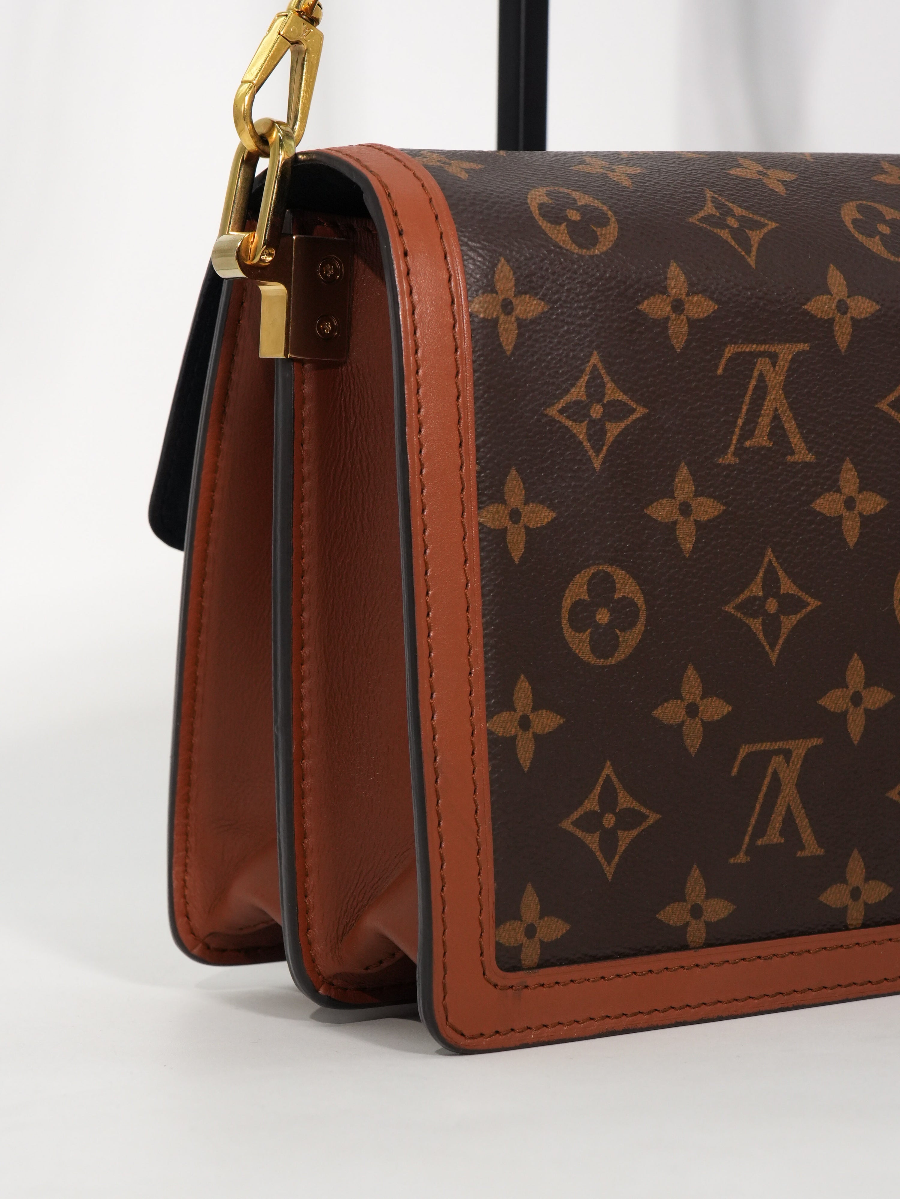Louis Vuitton Dauphine MM