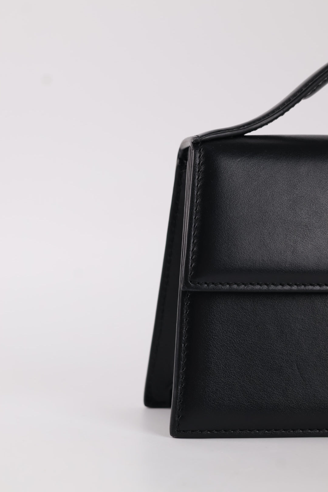 Jacquemus Le Grand Bambino