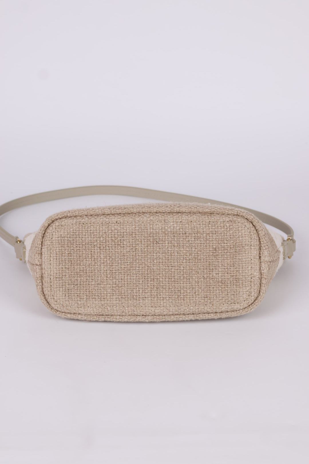 Burberry Sling Rafia