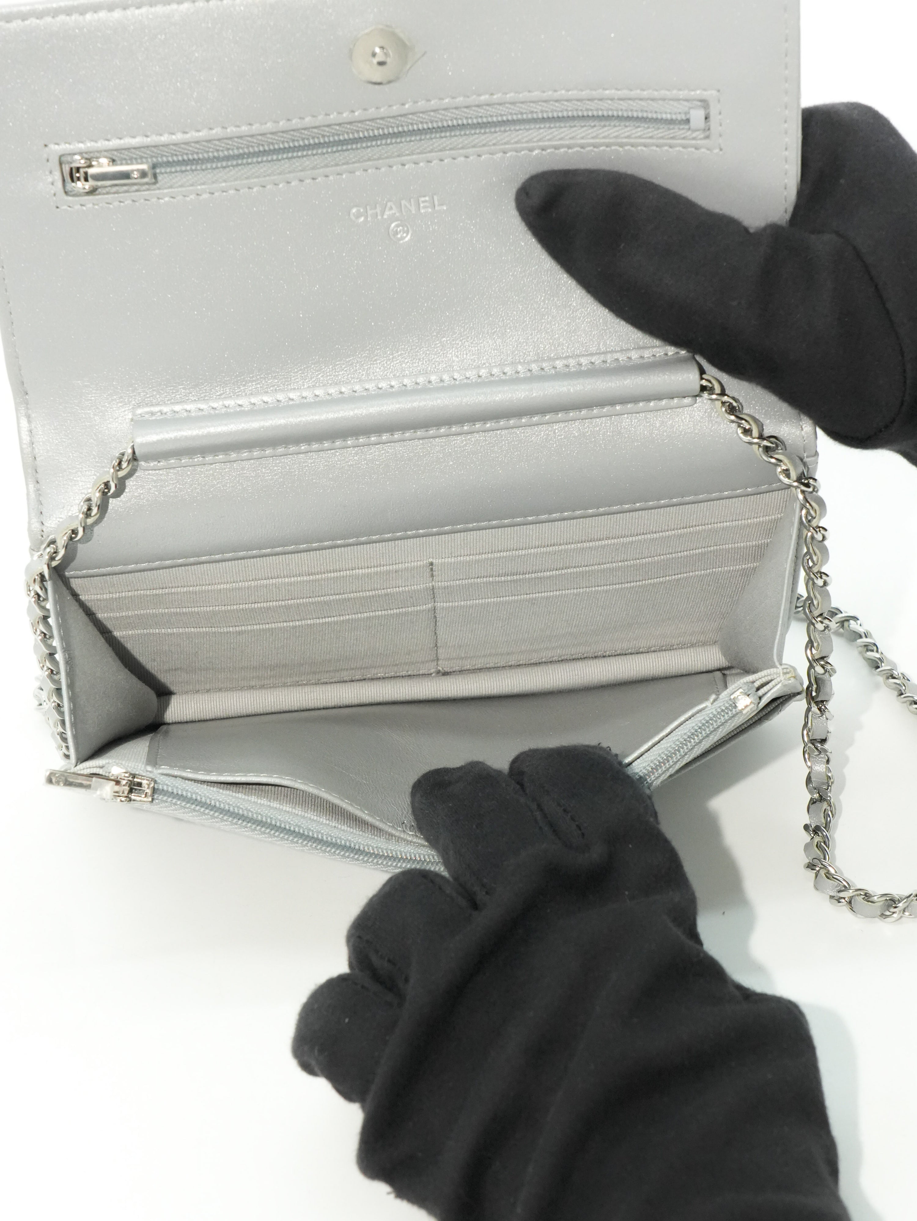 Chanel Woc CC in Pelle