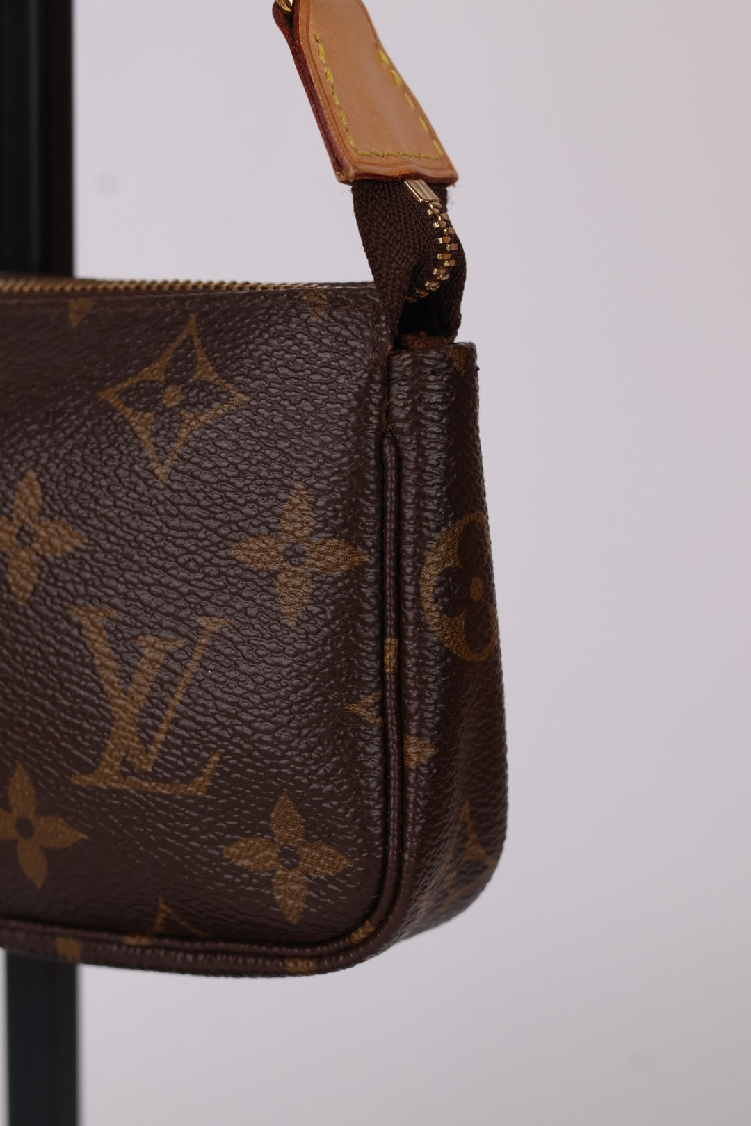 Louis Vuitton Mini Accessoires Monogram