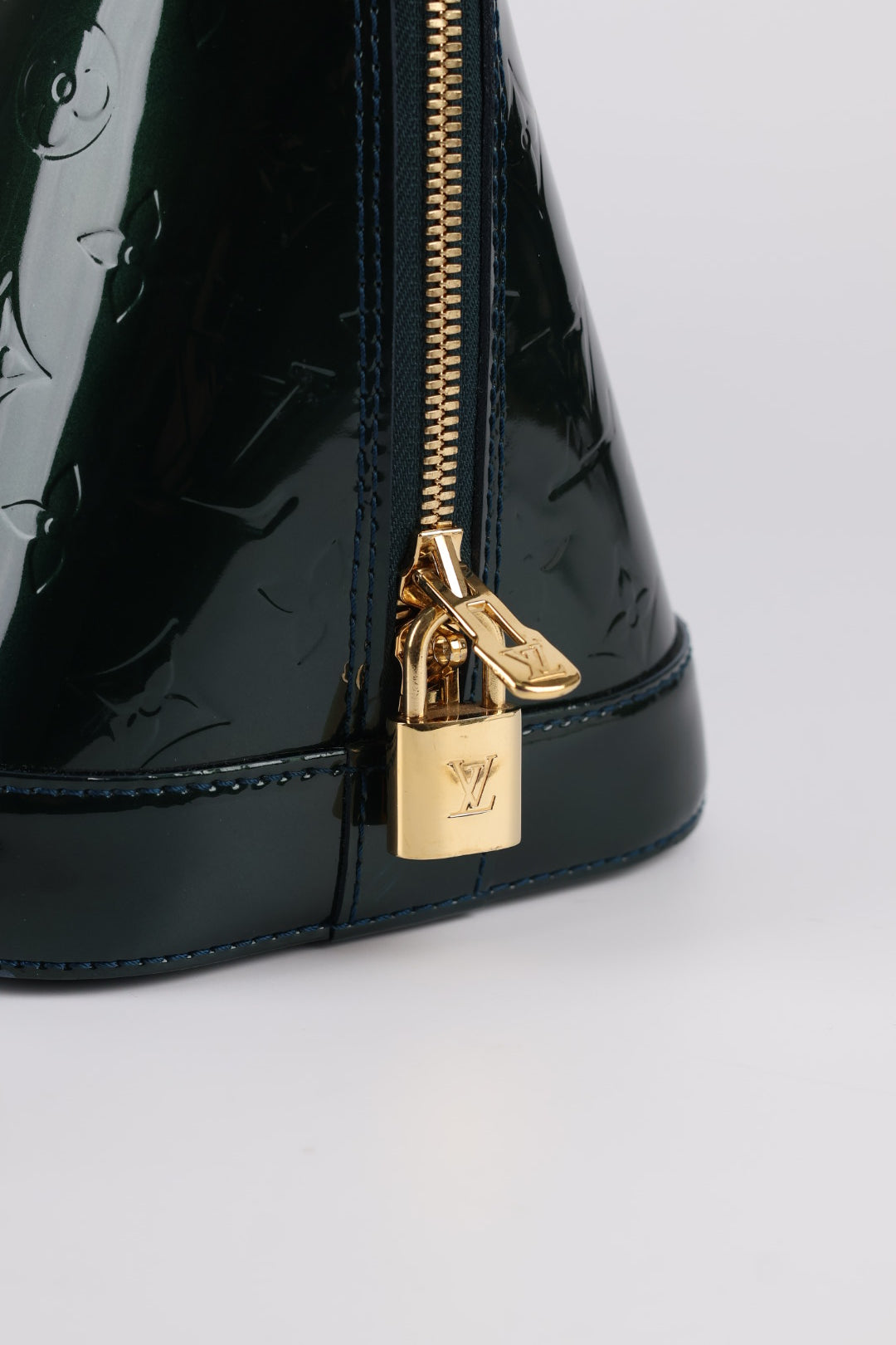 Louis Vuitton Alma PM Vernis