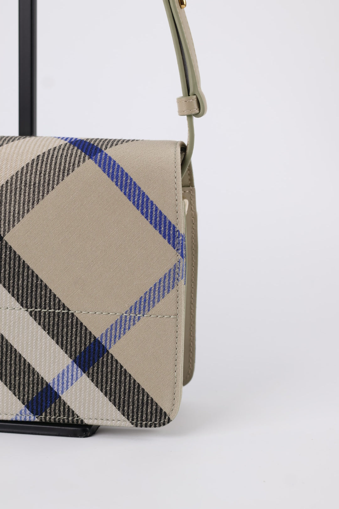 Burberry Snip Check