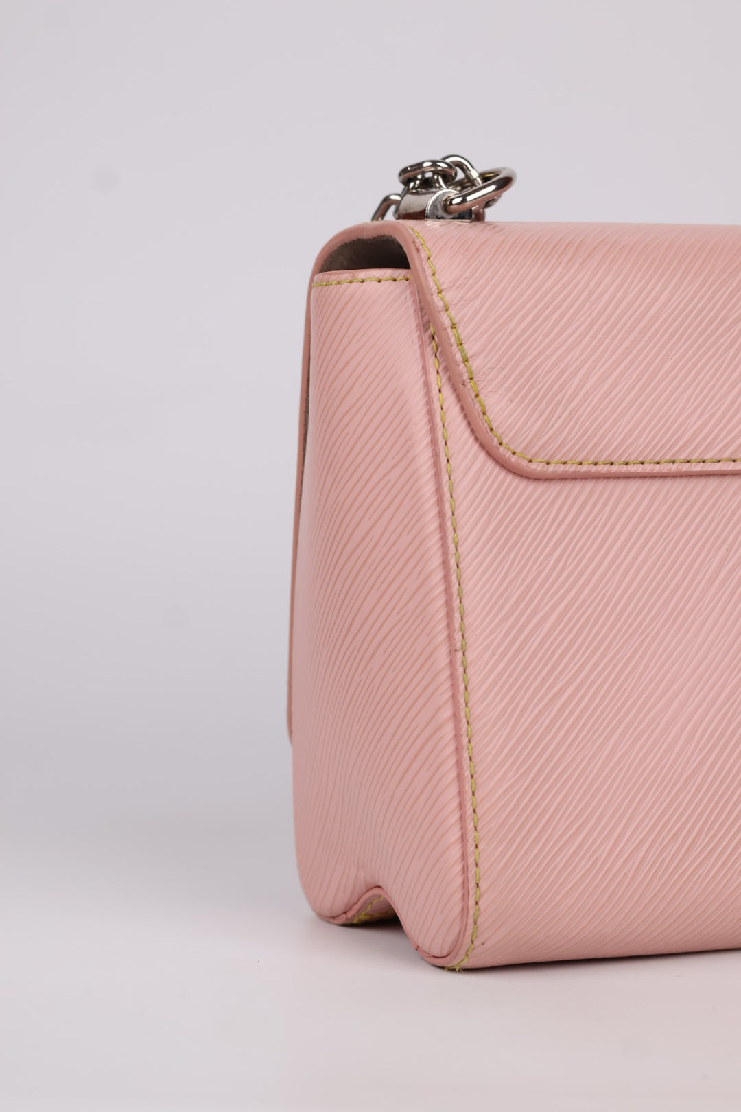 Louis Vuitton Twist MM Epi