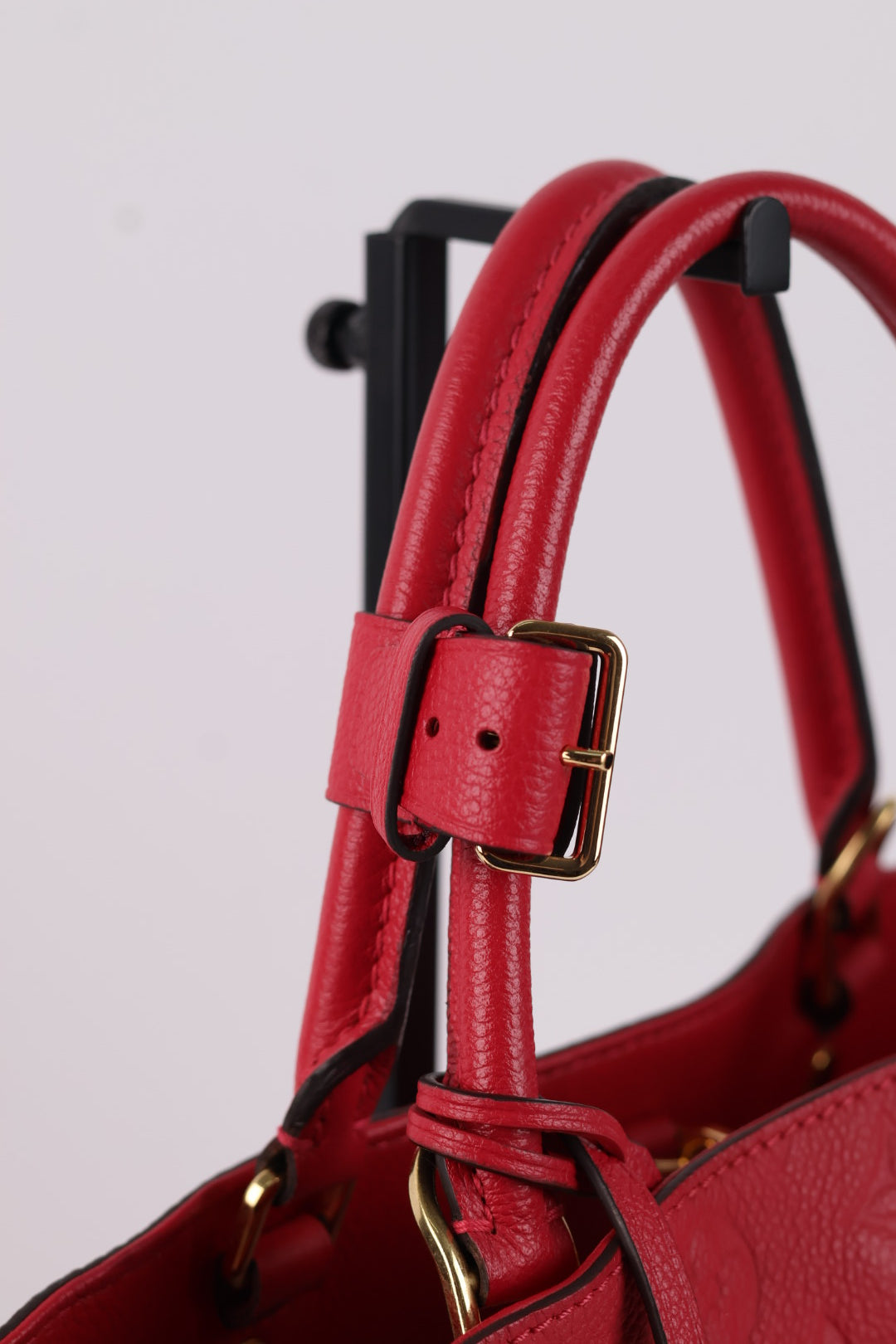 Louis Vuitton Montaigne MM Empreinte