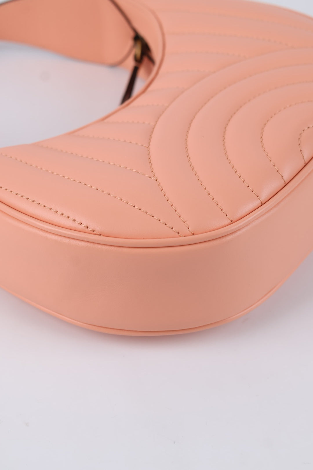 Gucci Marmont Hobo