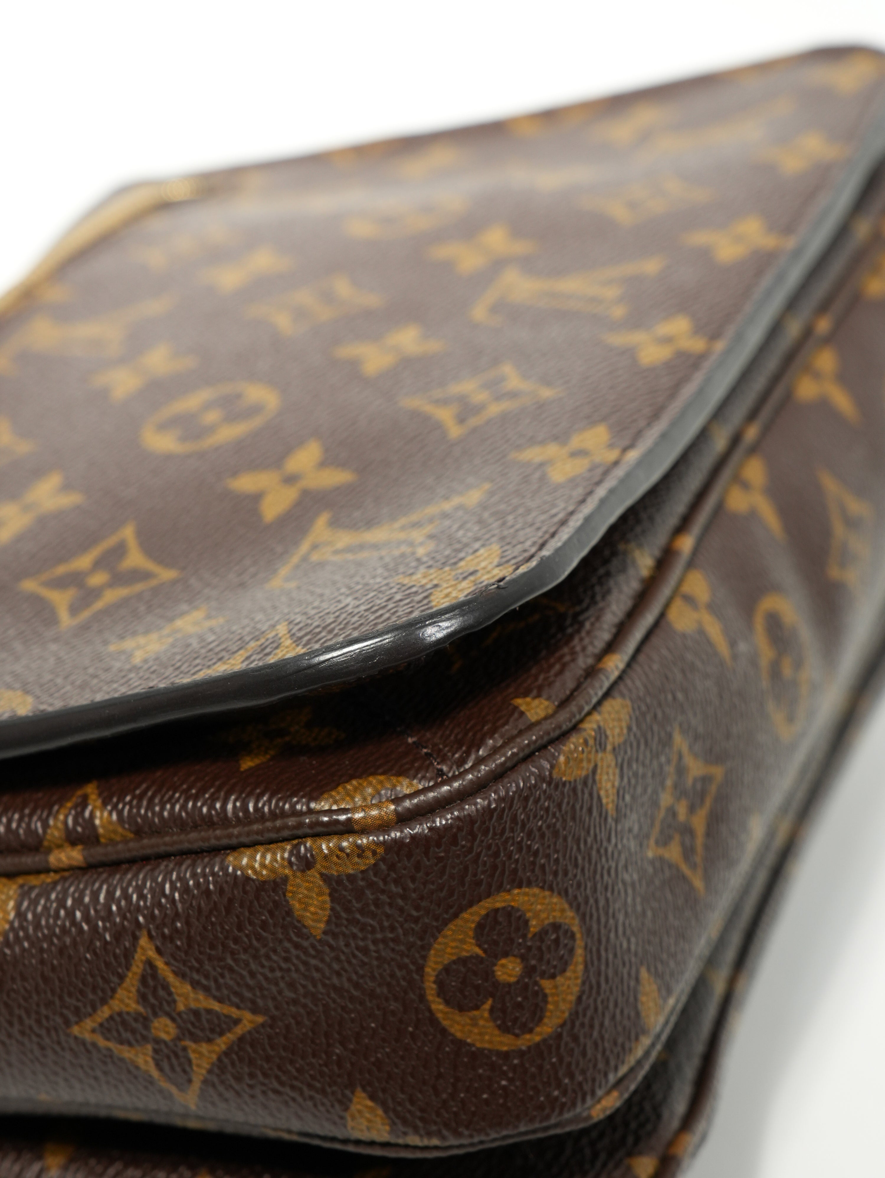 Louis Vuitton Métis Monogram