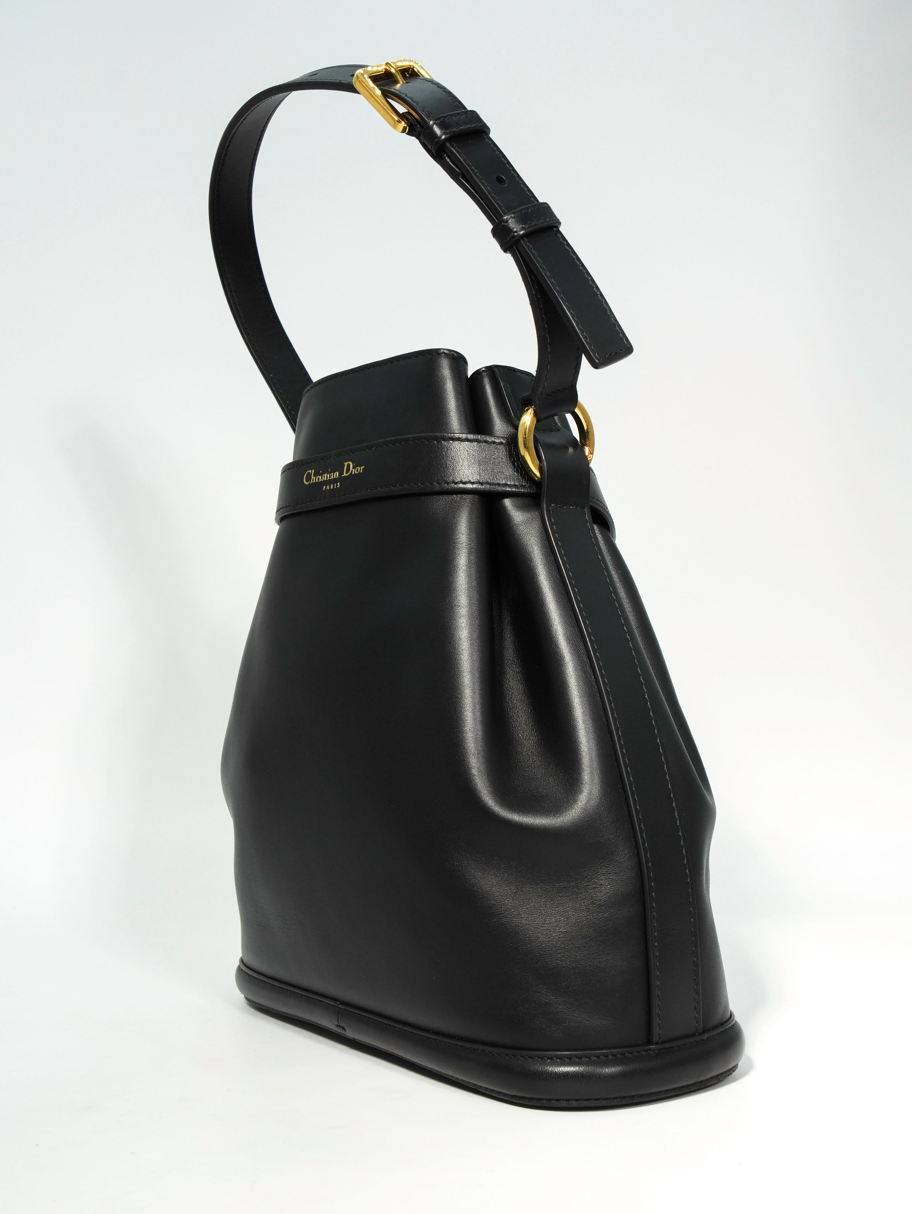 Dior C’est Dior in pelle